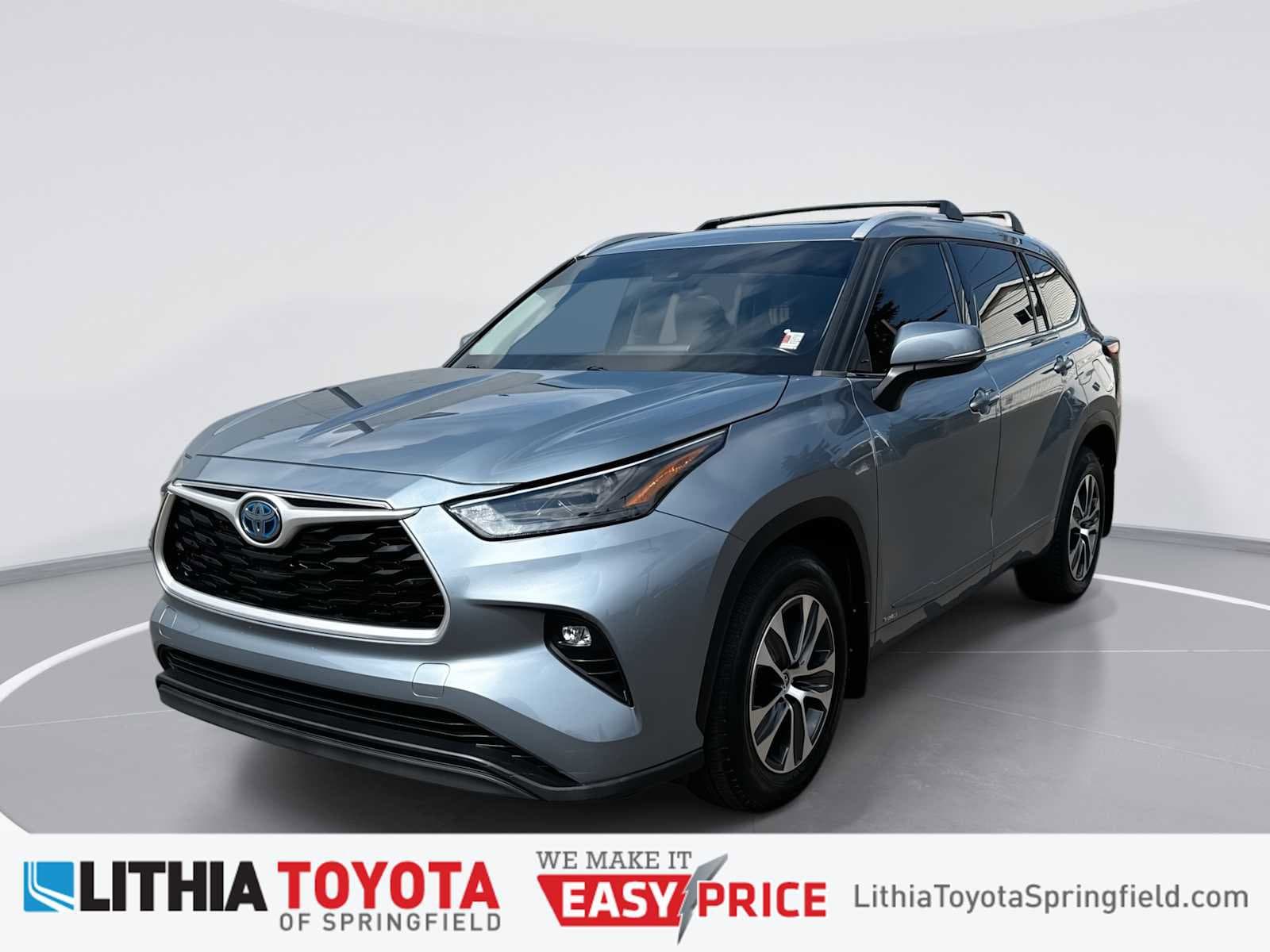 2022 Toyota Highlander Hybrid SUV 