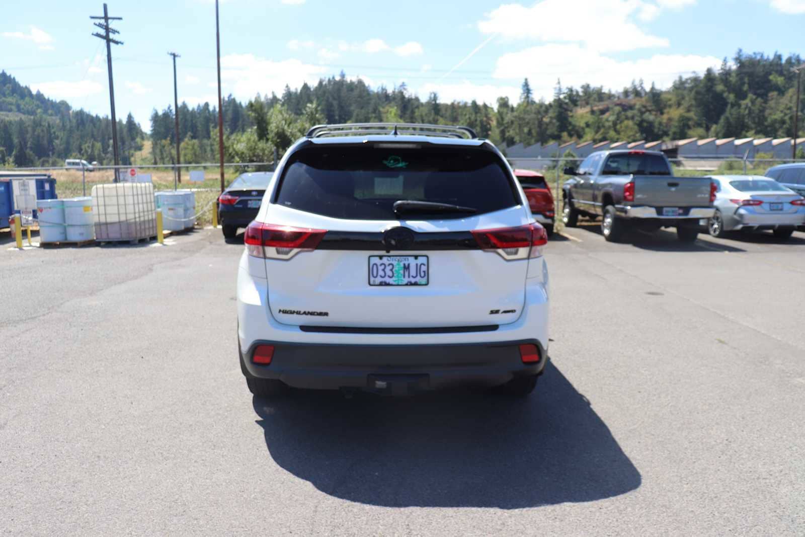 Thumbnail: 2019 Toyota Highlander - 6