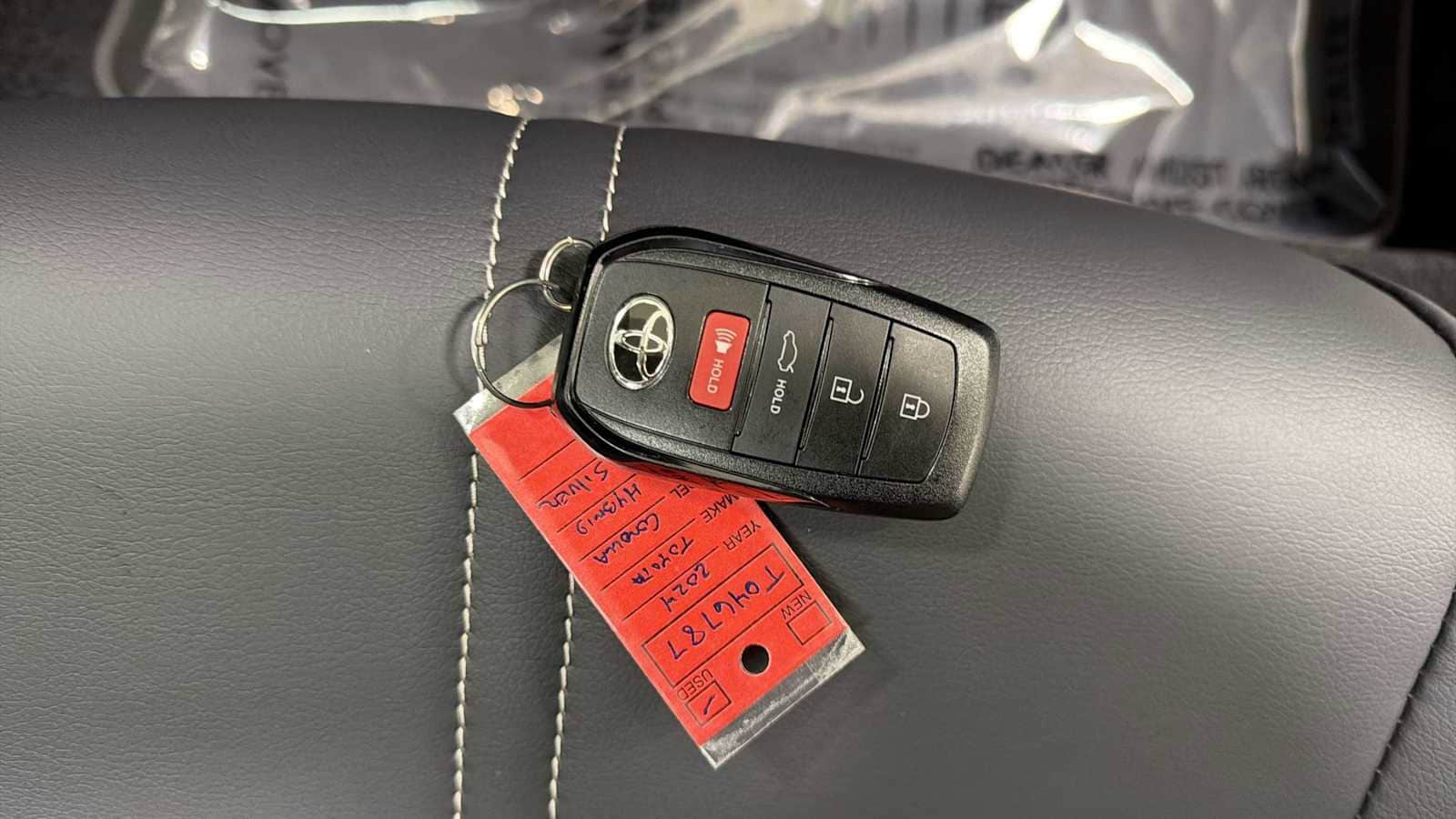 Thumbnail: 2024 Toyota Corolla - 32