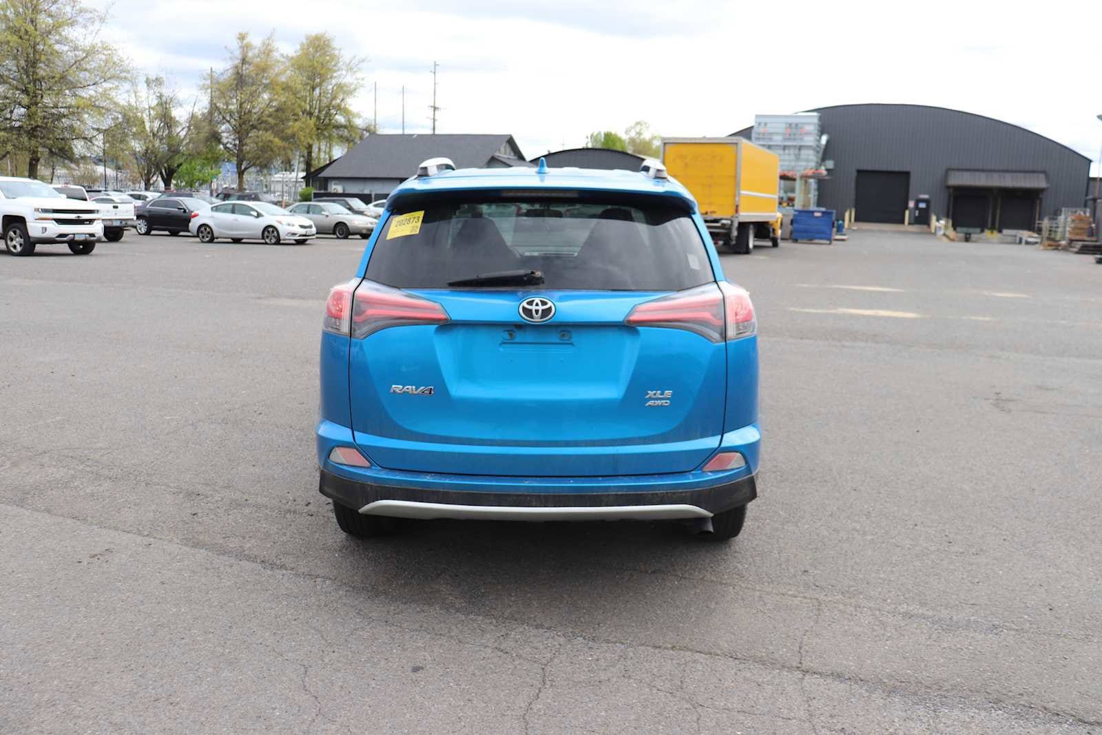 Thumbnail: 2016 Toyota RAV4 - 6