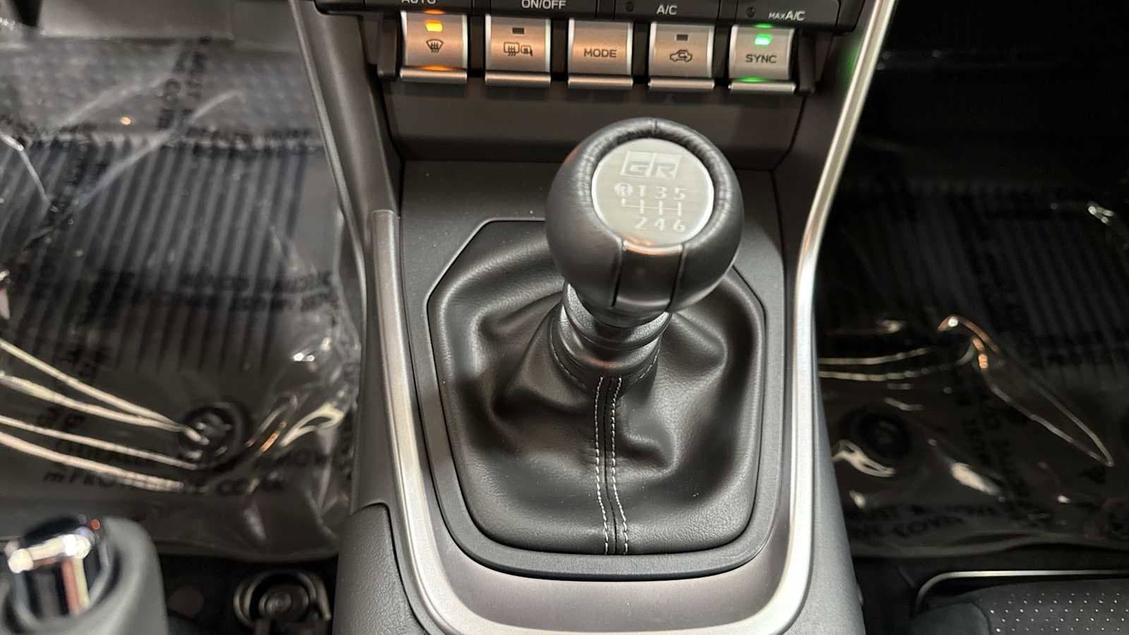 Thumbnail: 2025 Toyota GR86 - 21