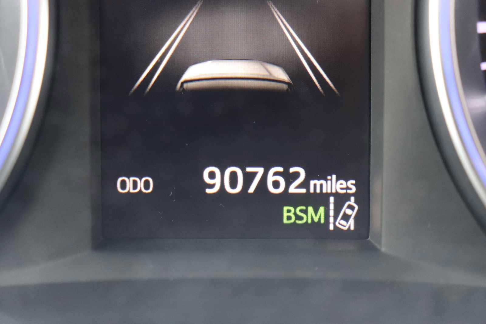 Thumbnail: 2019 Toyota Highlander - 11