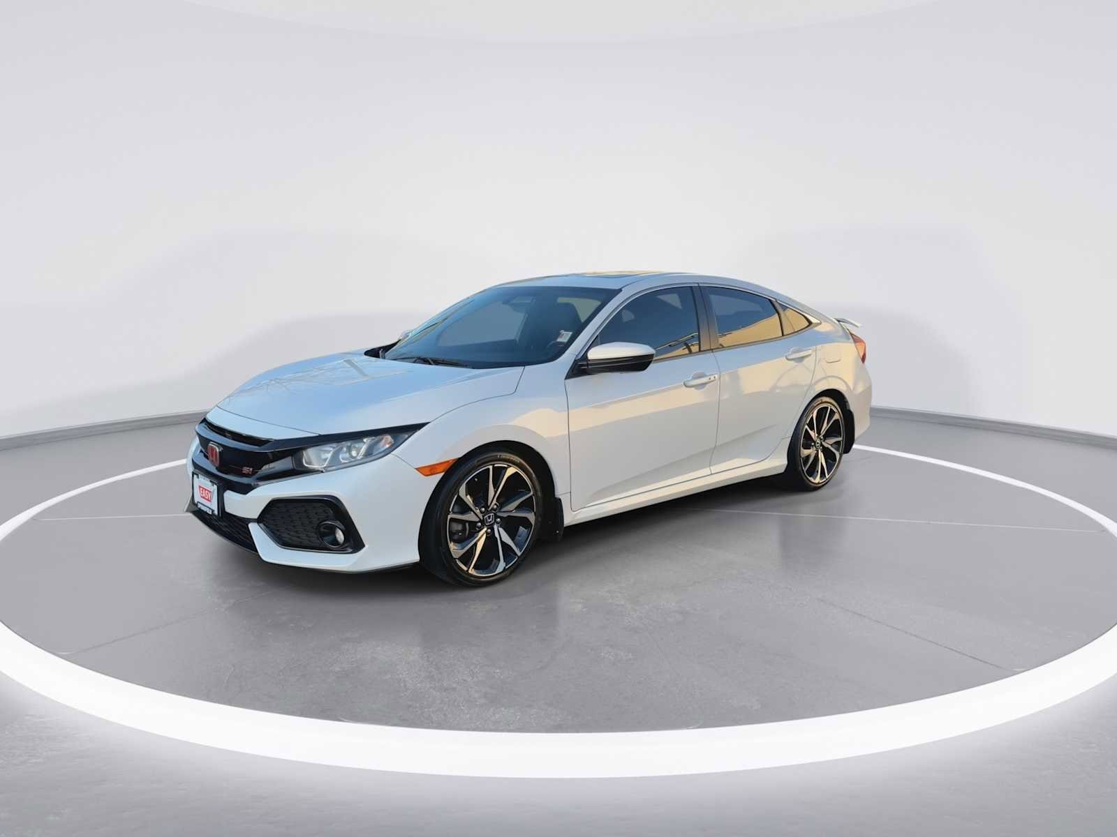 Thumbnail: 2018 Honda Civic - 4