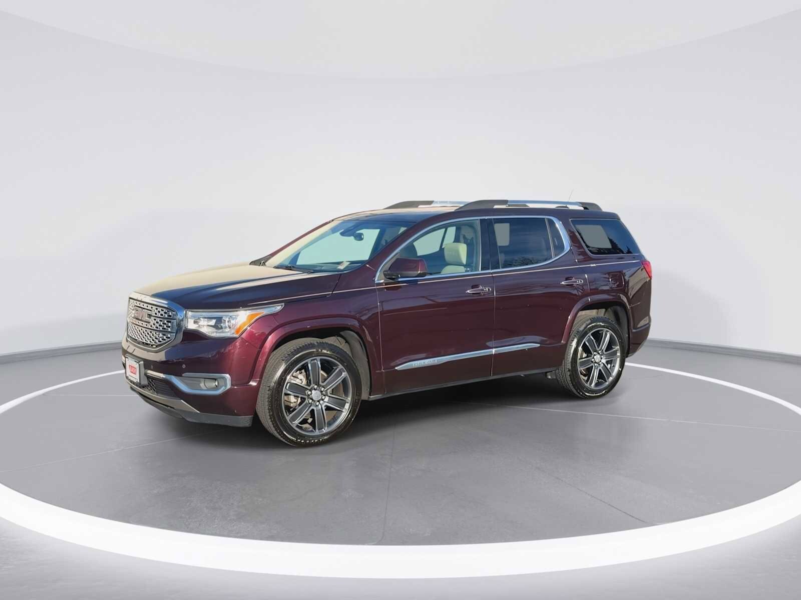 Thumbnail: 2017 GMC Acadia - 4