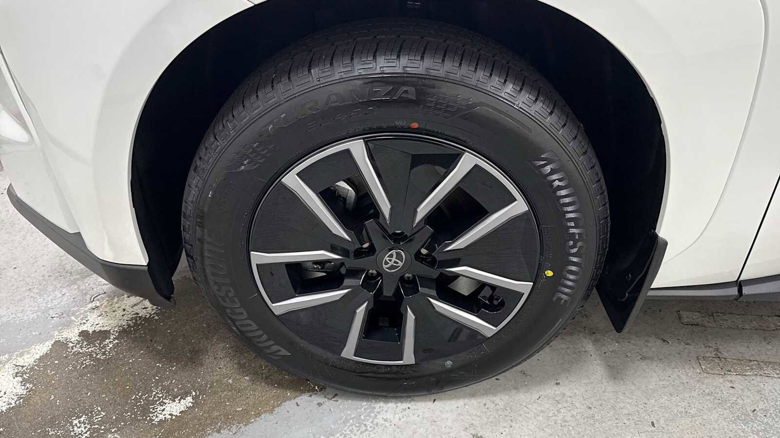 Thumbnail: 2026 Toyota bZ - 10