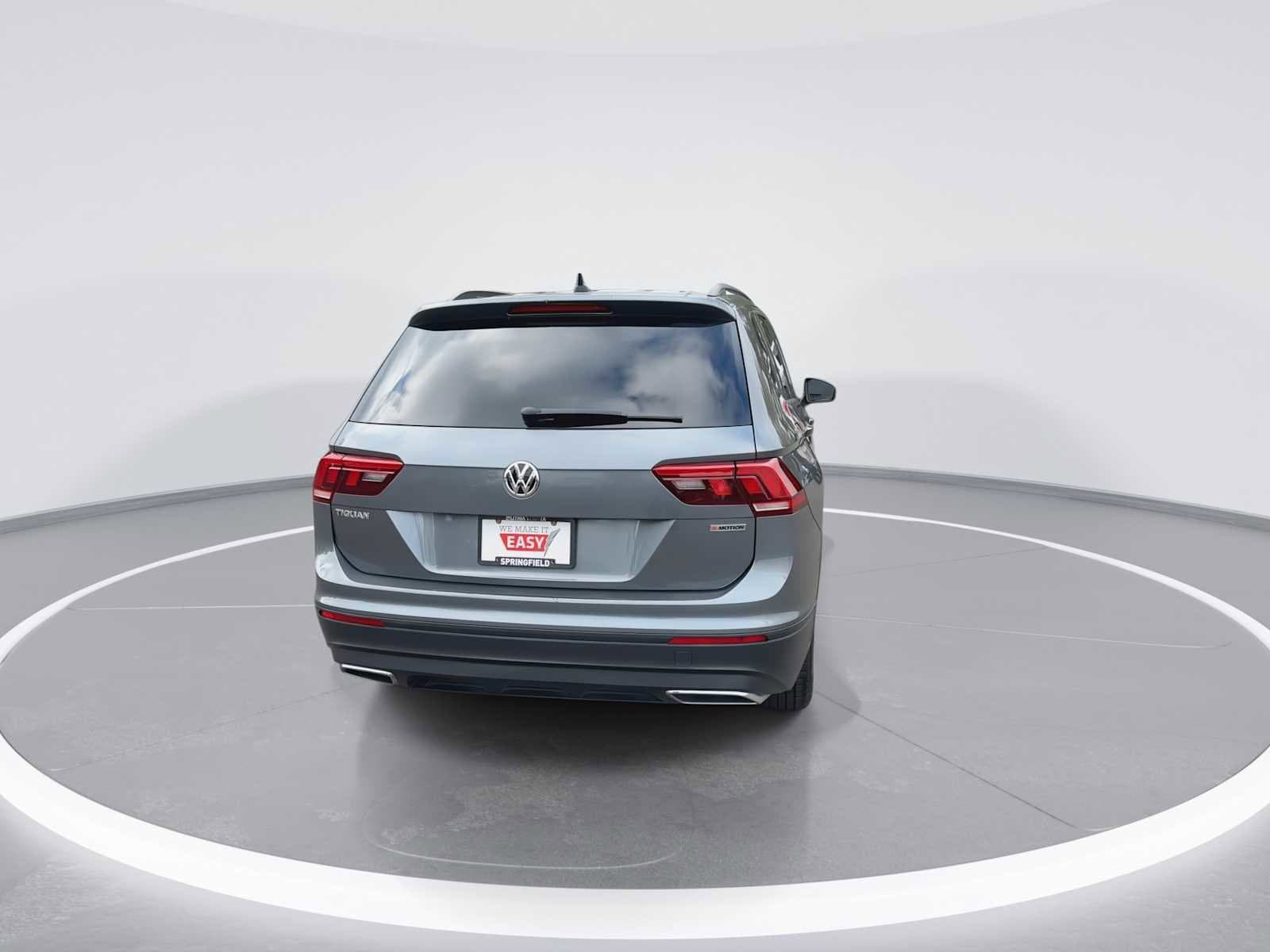 Thumbnail: 2021 Volkswagen Tiguan - 7