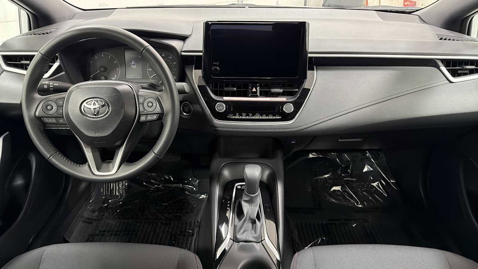 Thumbnail: 2025 Toyota Corolla - 26