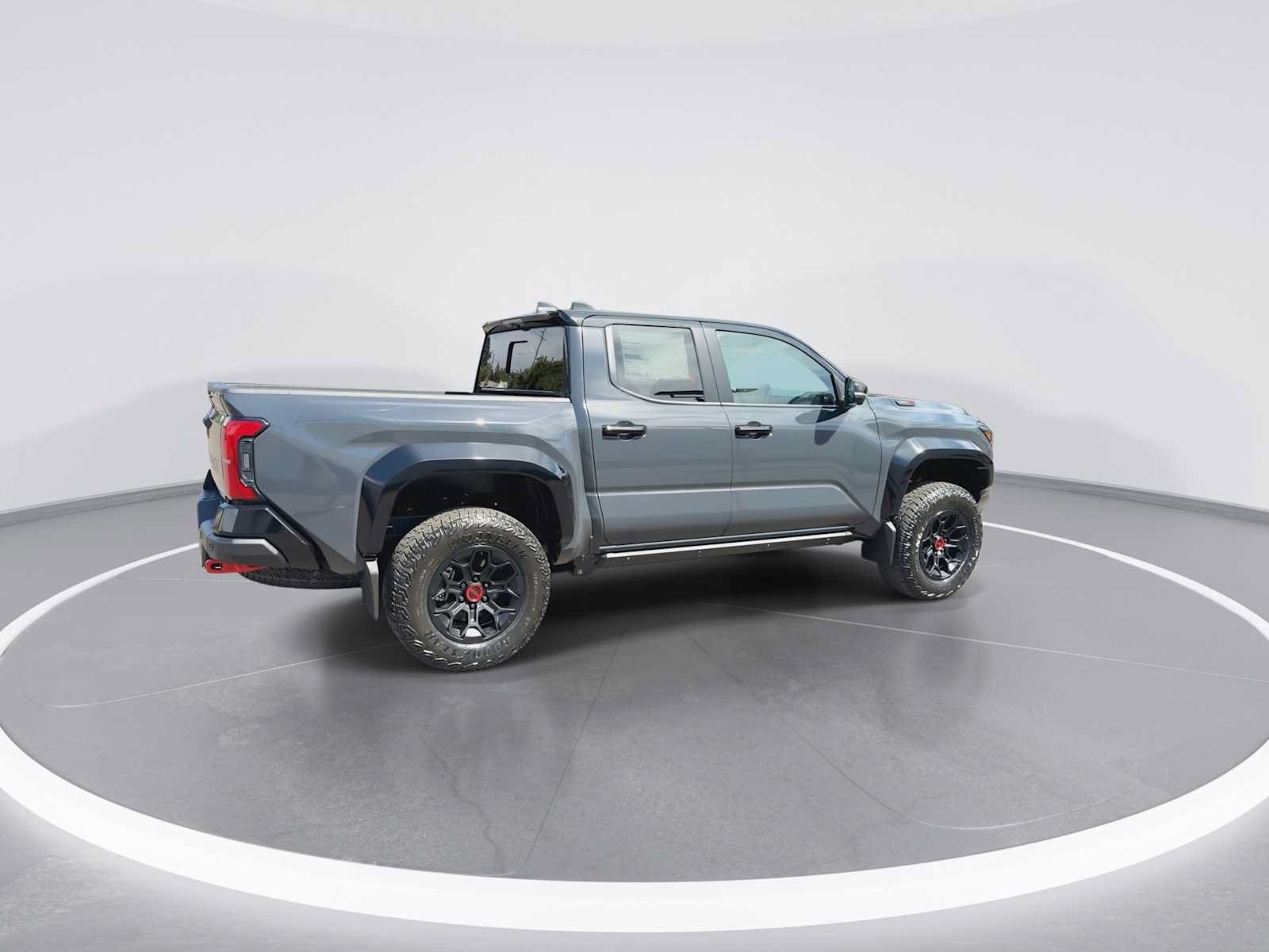 2026 Toyota Tacoma TRD Pro - Photo 8