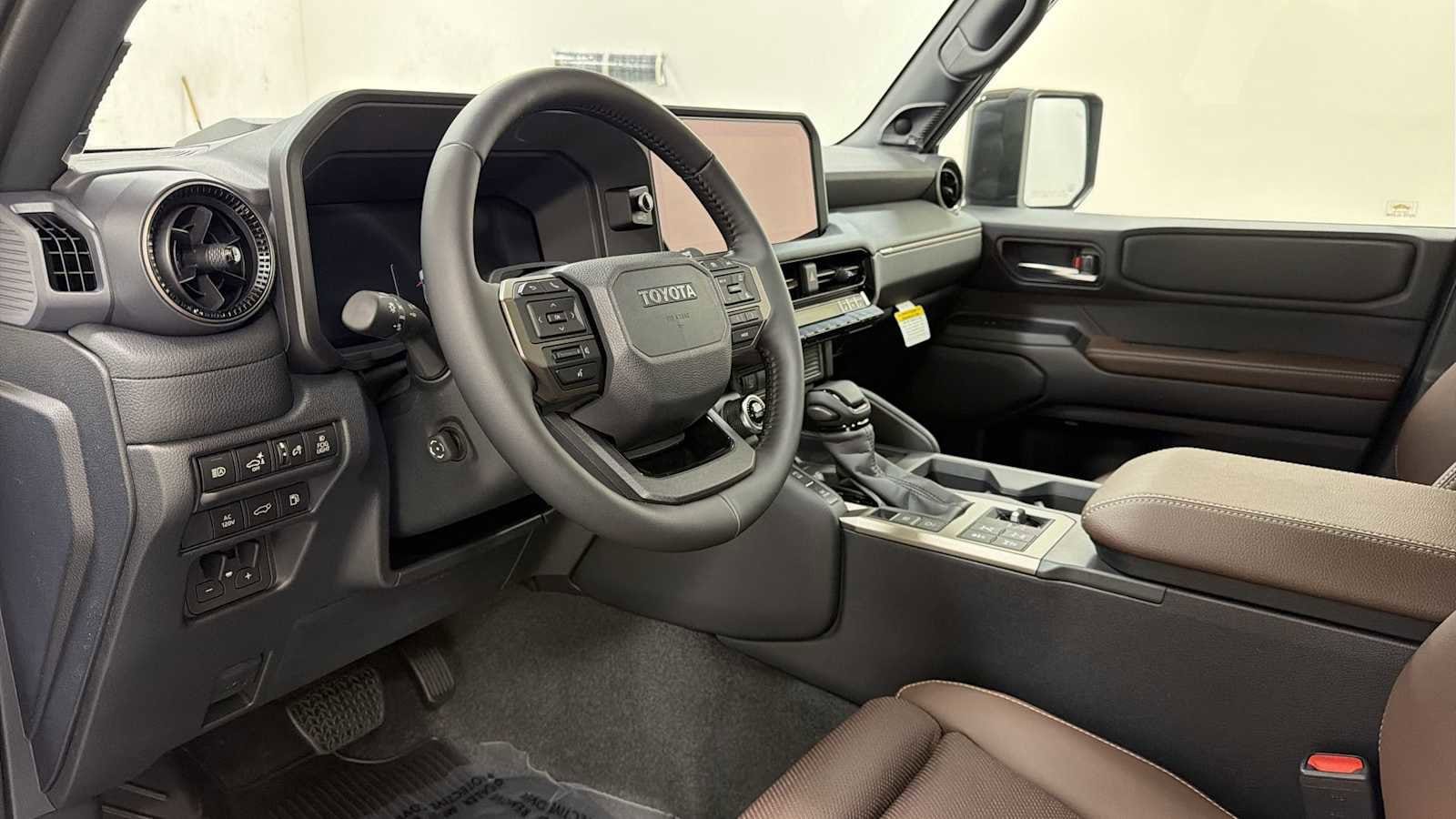 Thumbnail: 2026 Toyota Land Cruiser - 12