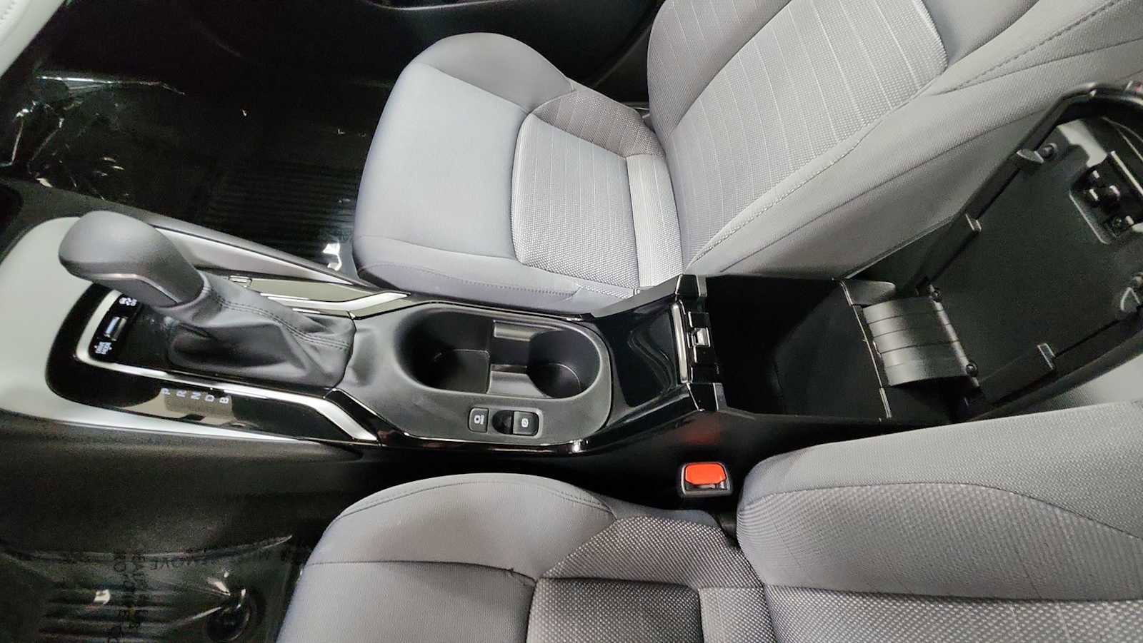 Thumbnail: 2025 Toyota Corolla - 23