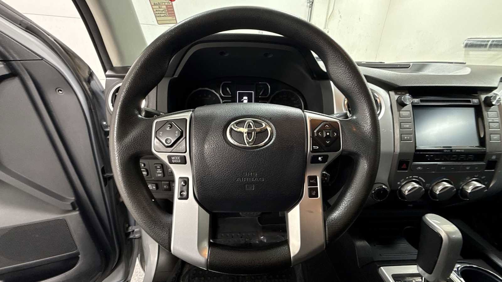 Thumbnail: 2018 Toyota Tundra - 16