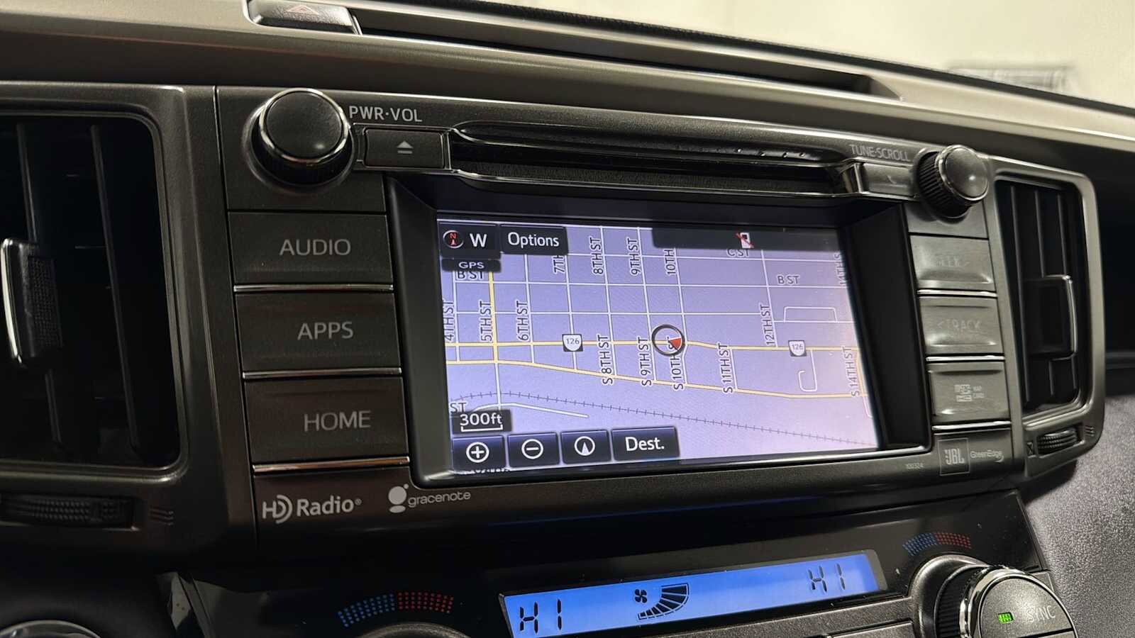 Thumbnail: 2015 Toyota RAV4 - 20