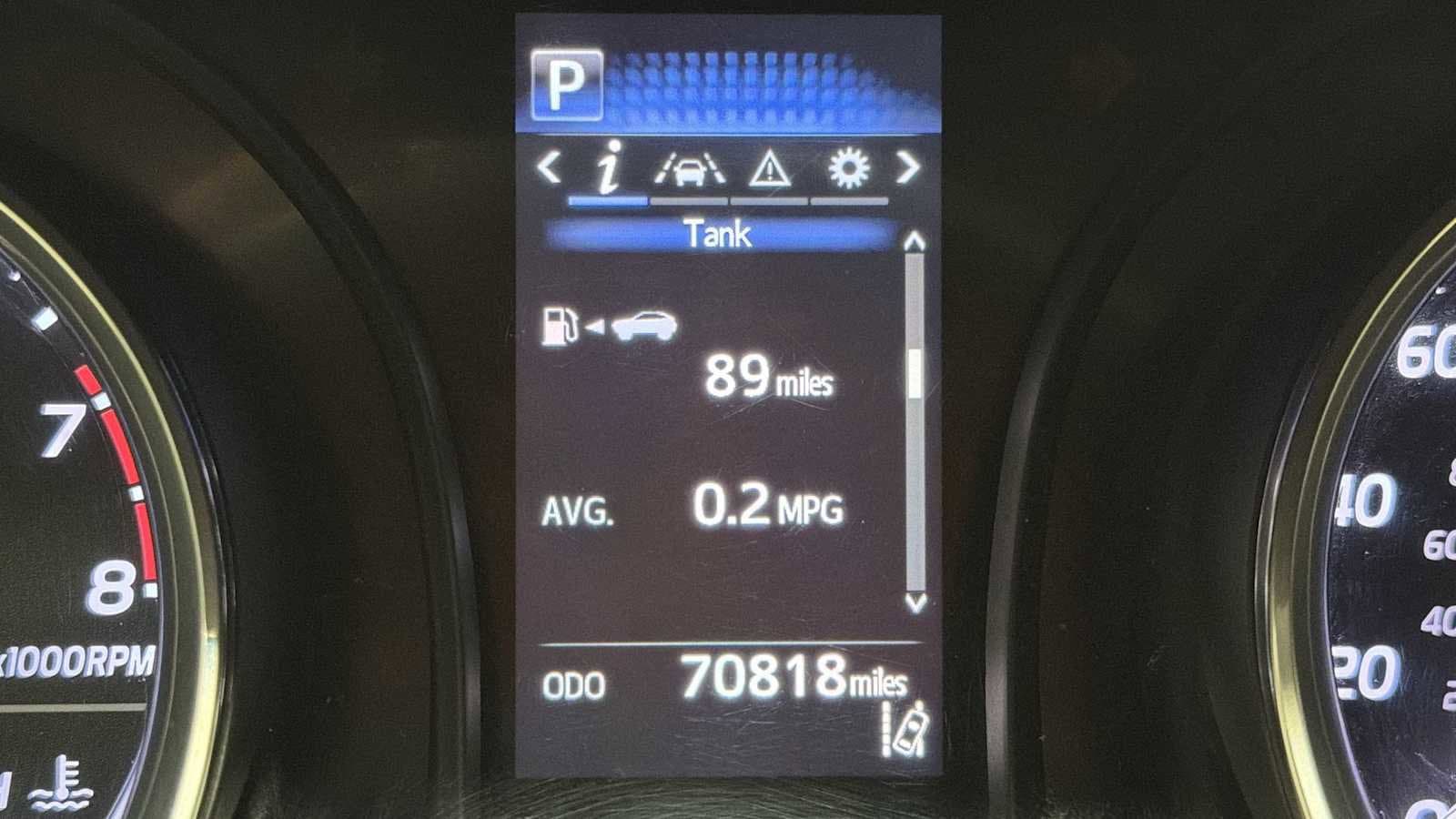 Thumbnail: 2020 Toyota Camry - 17