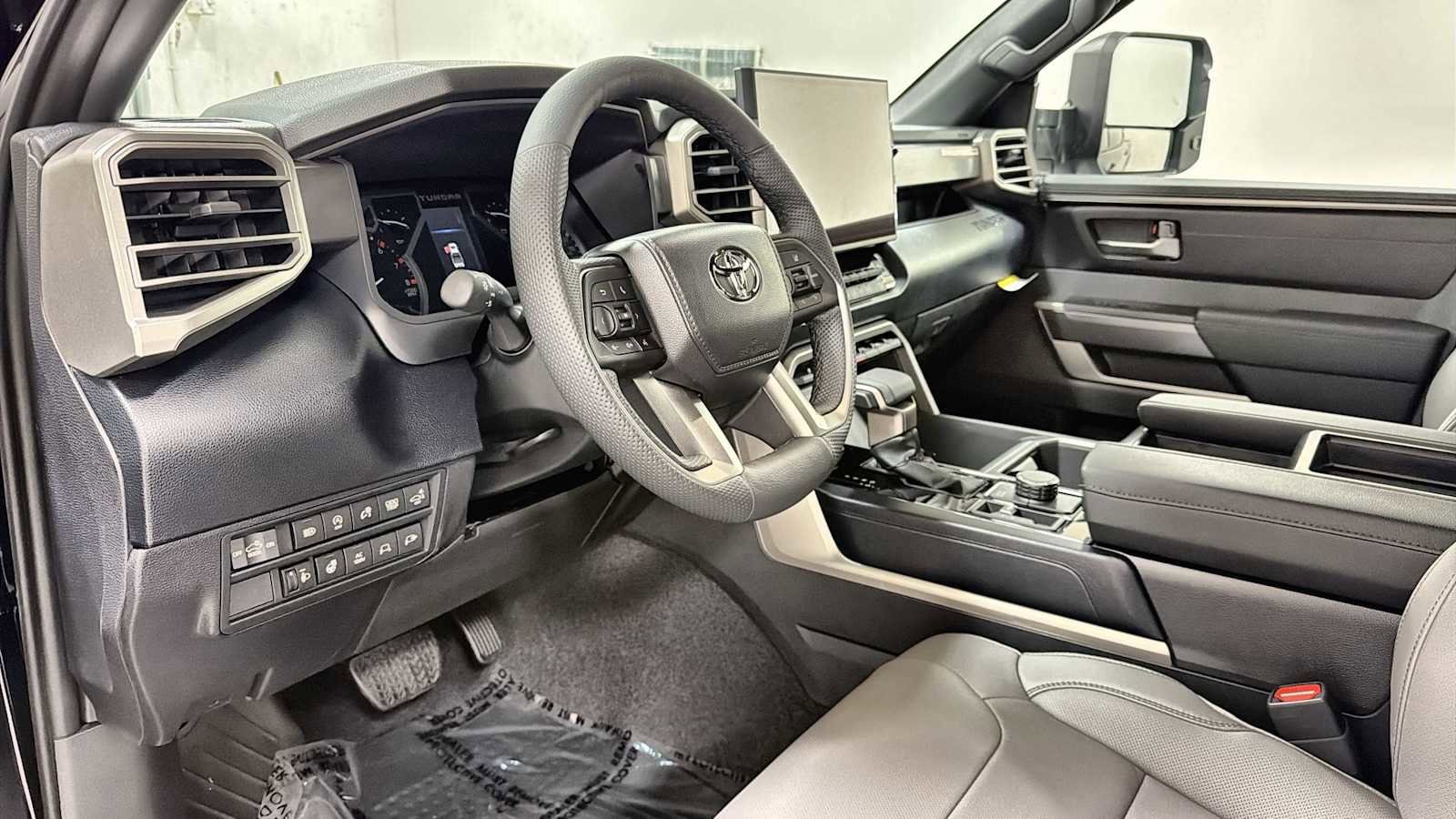 Thumbnail: 2026 Toyota Tundra - 12