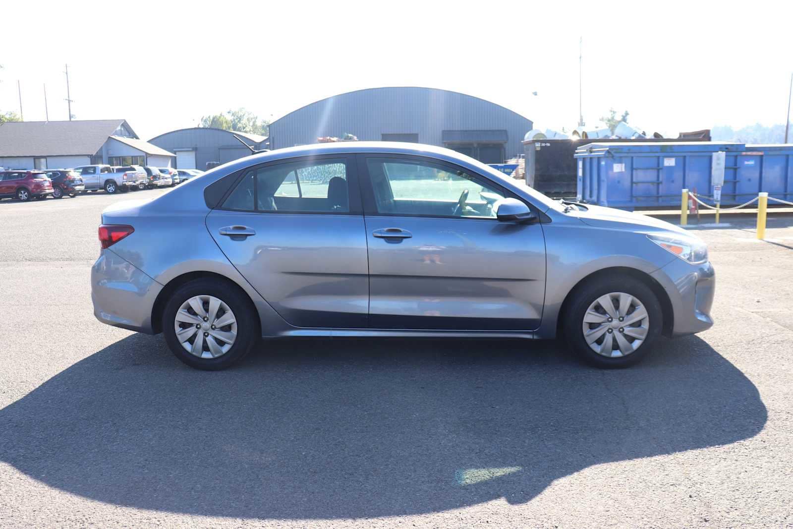 Thumbnail: 2019 Kia Rio - 4