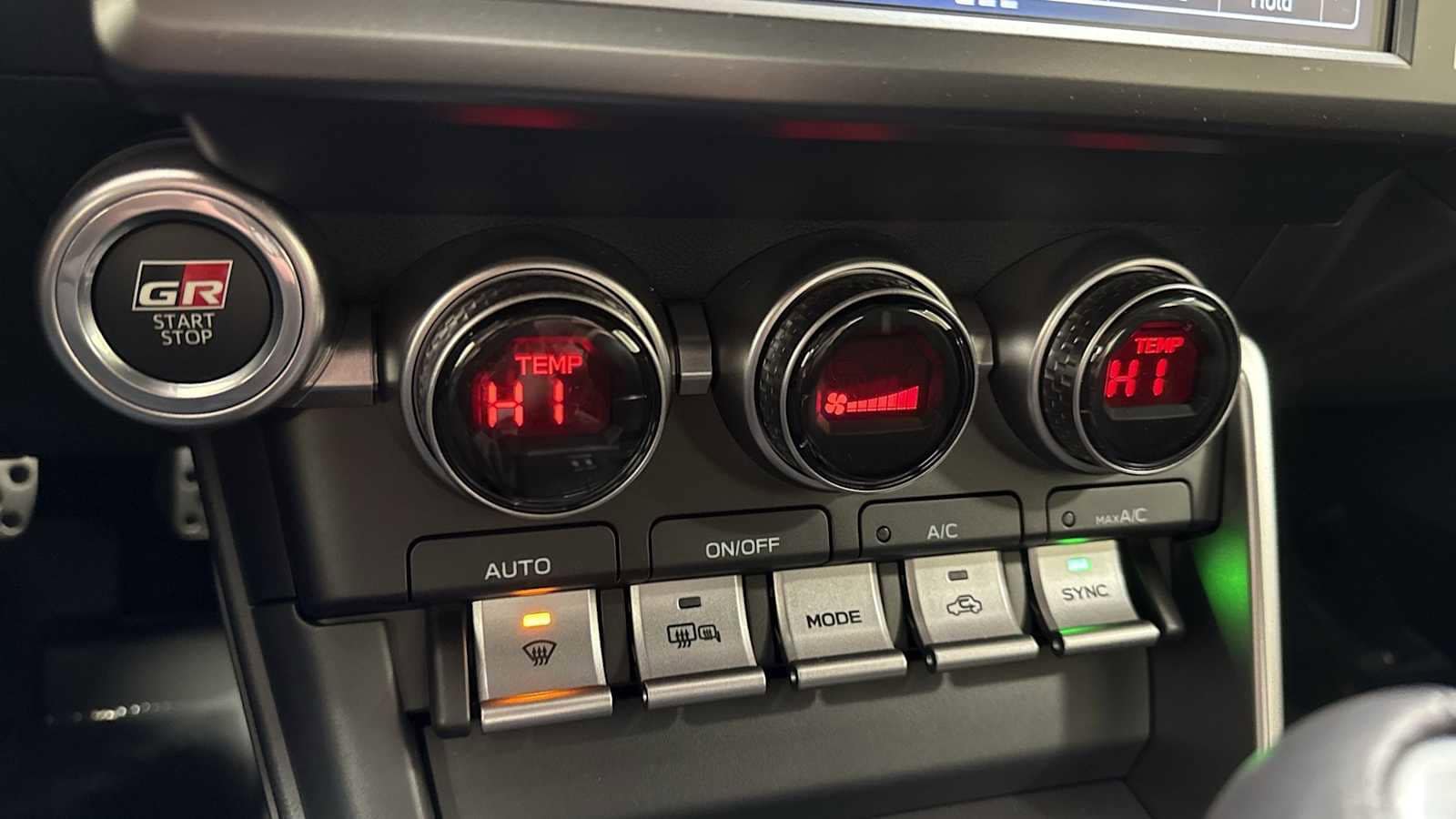 Thumbnail: 2025 Toyota GR86 - 20