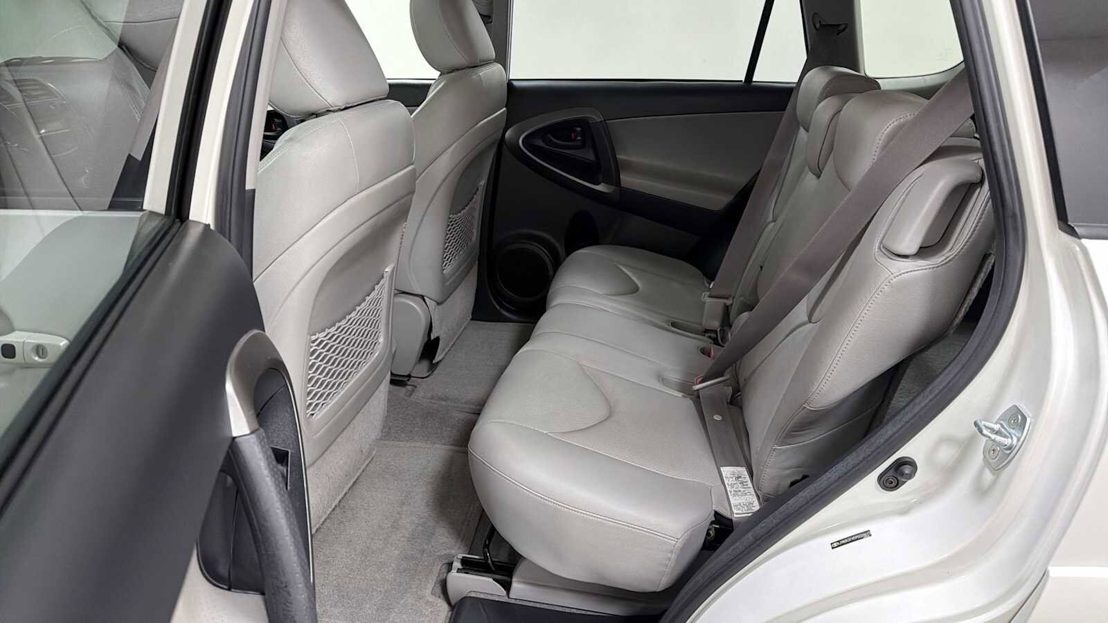 Thumbnail: 2009 Toyota RAV4 - 24