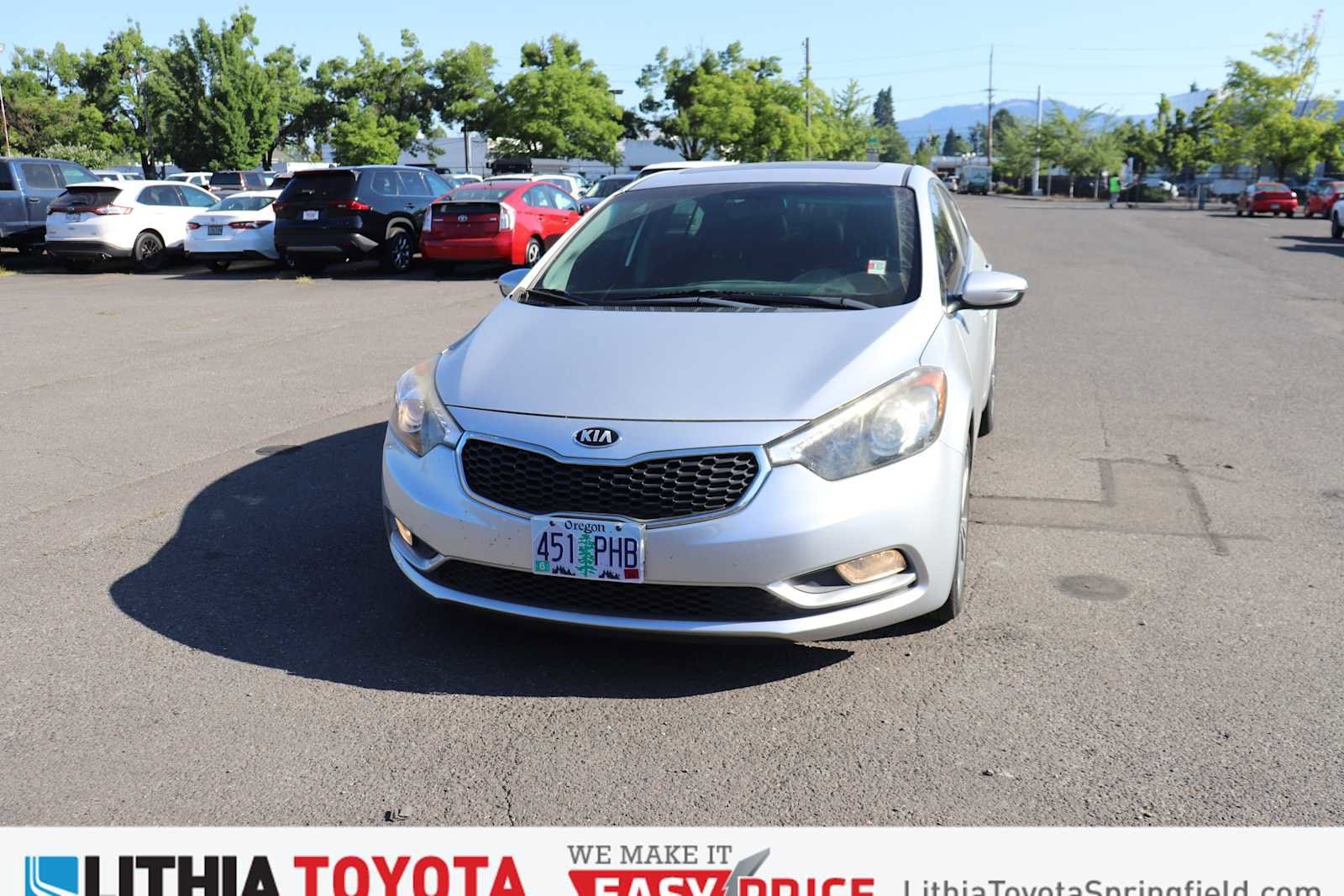 2016 Kia Forte EX Hero Image