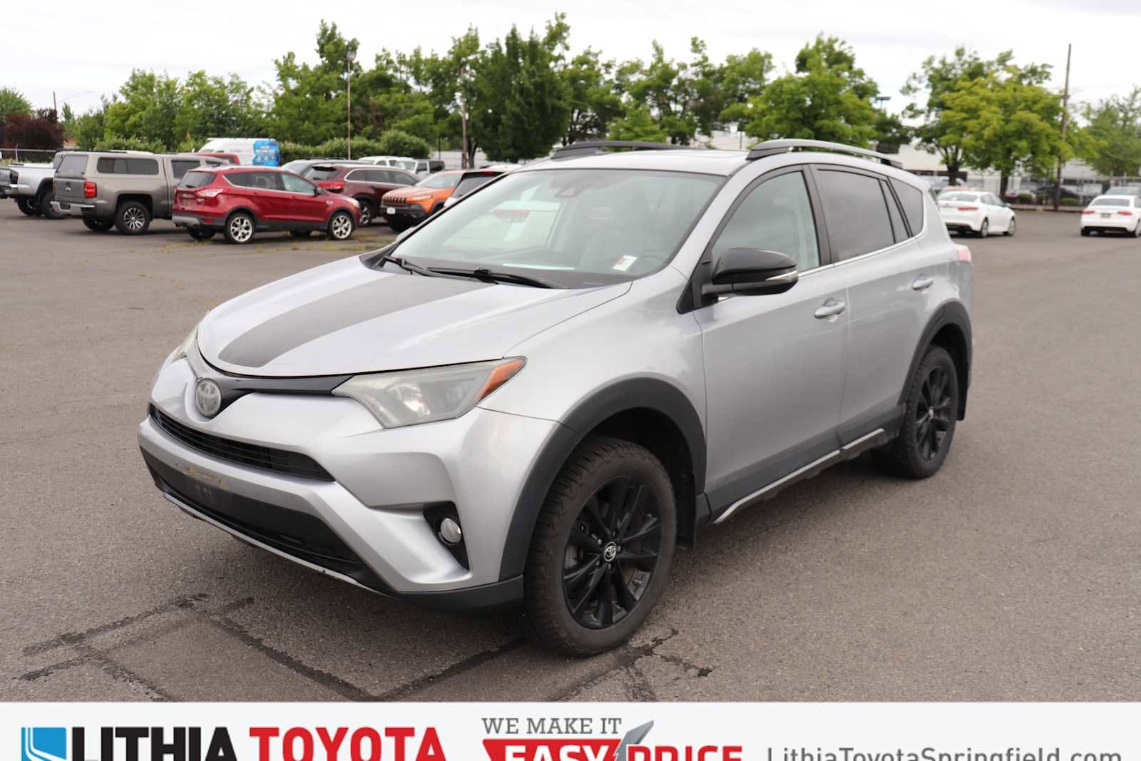 2017 Toyota RAV4 Platinum AWD's photo