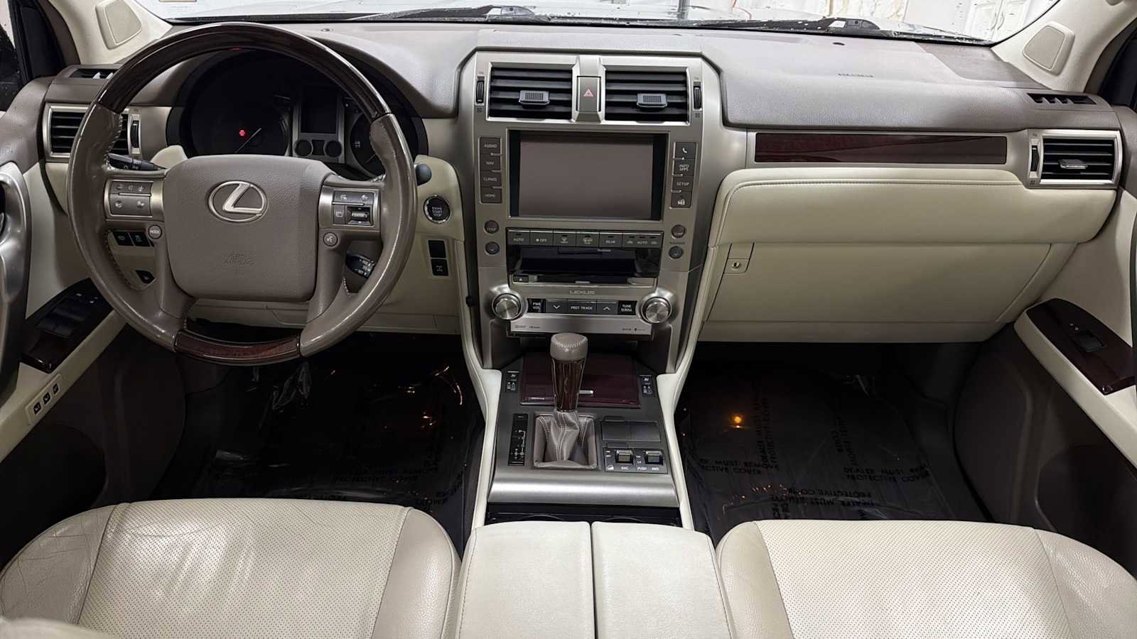 Thumbnail: 2019 Lexus GX - 28