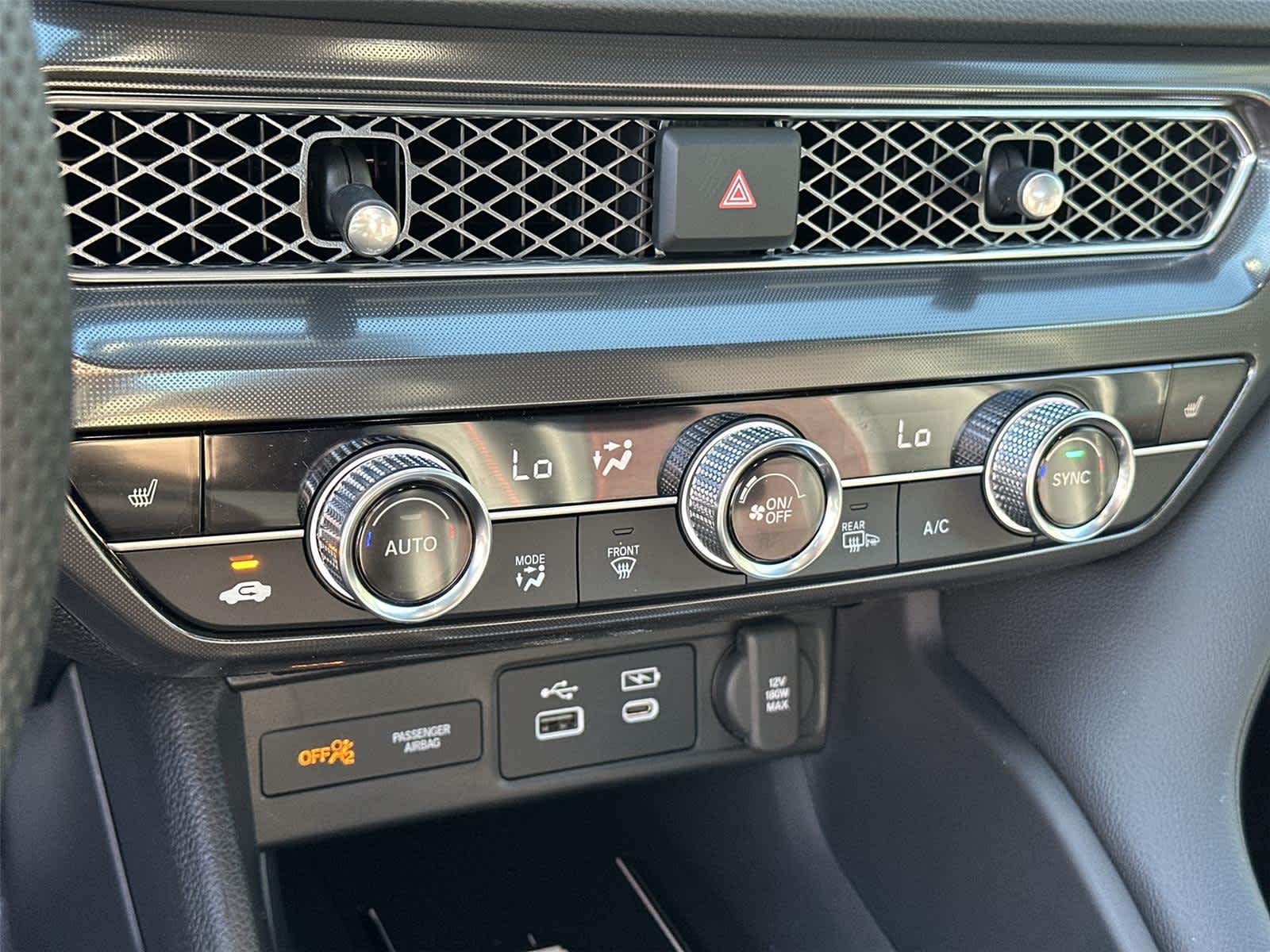 Thumbnail: 2026 Acura Integra - 28