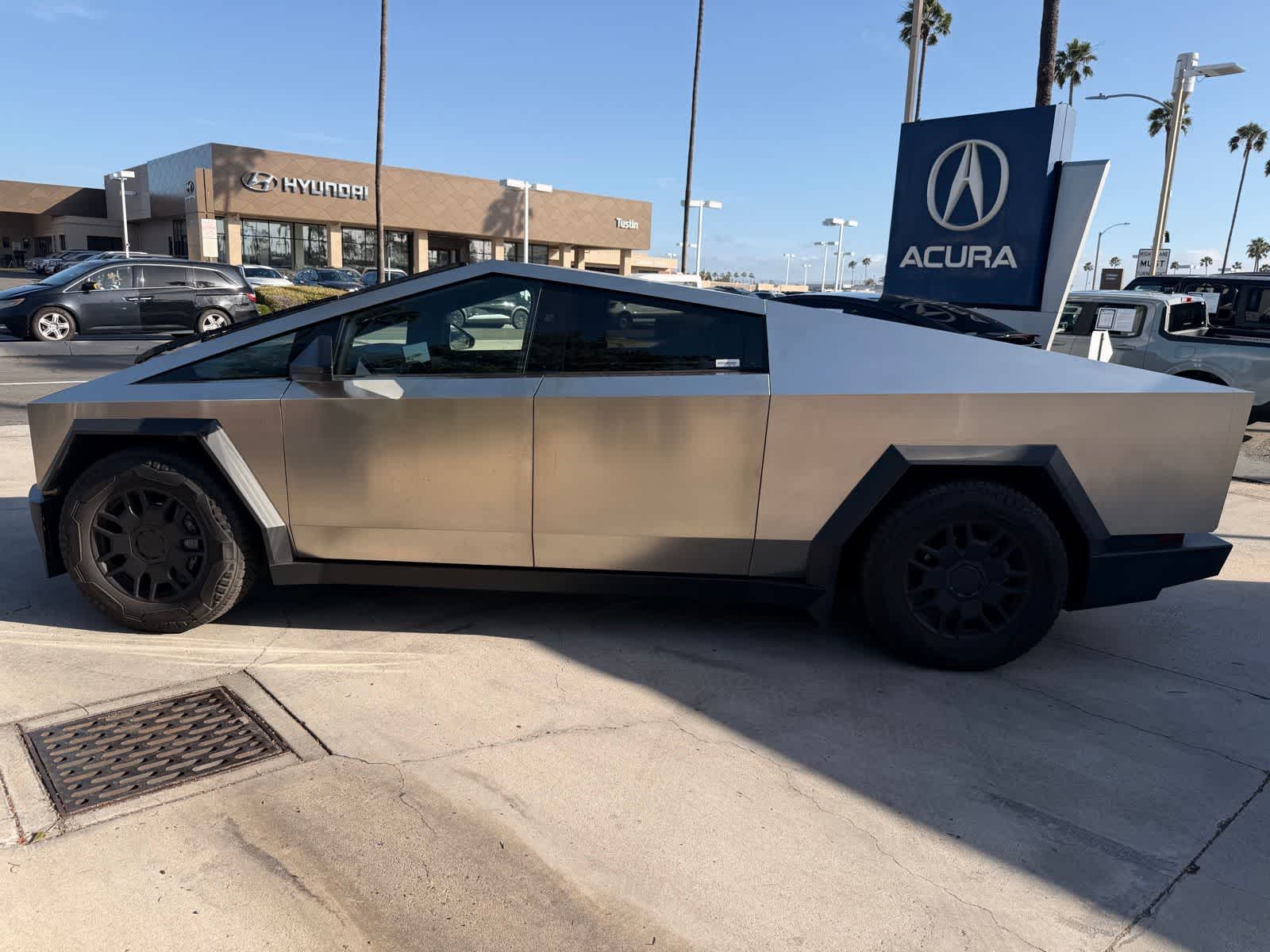 Thumbnail: 2024 Tesla Cybertruck - 2