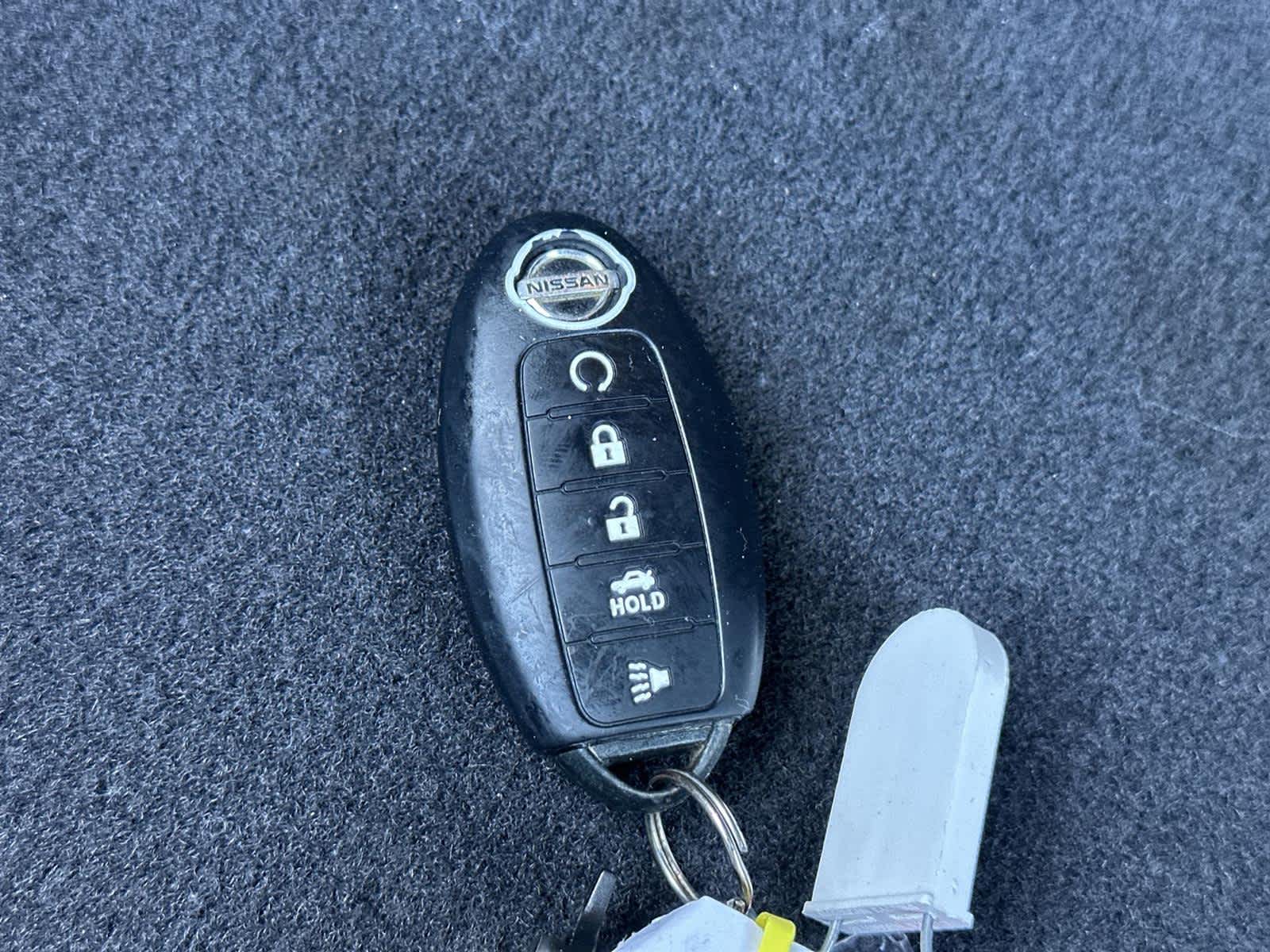 Thumbnail: 2020 Nissan Maxima - 21