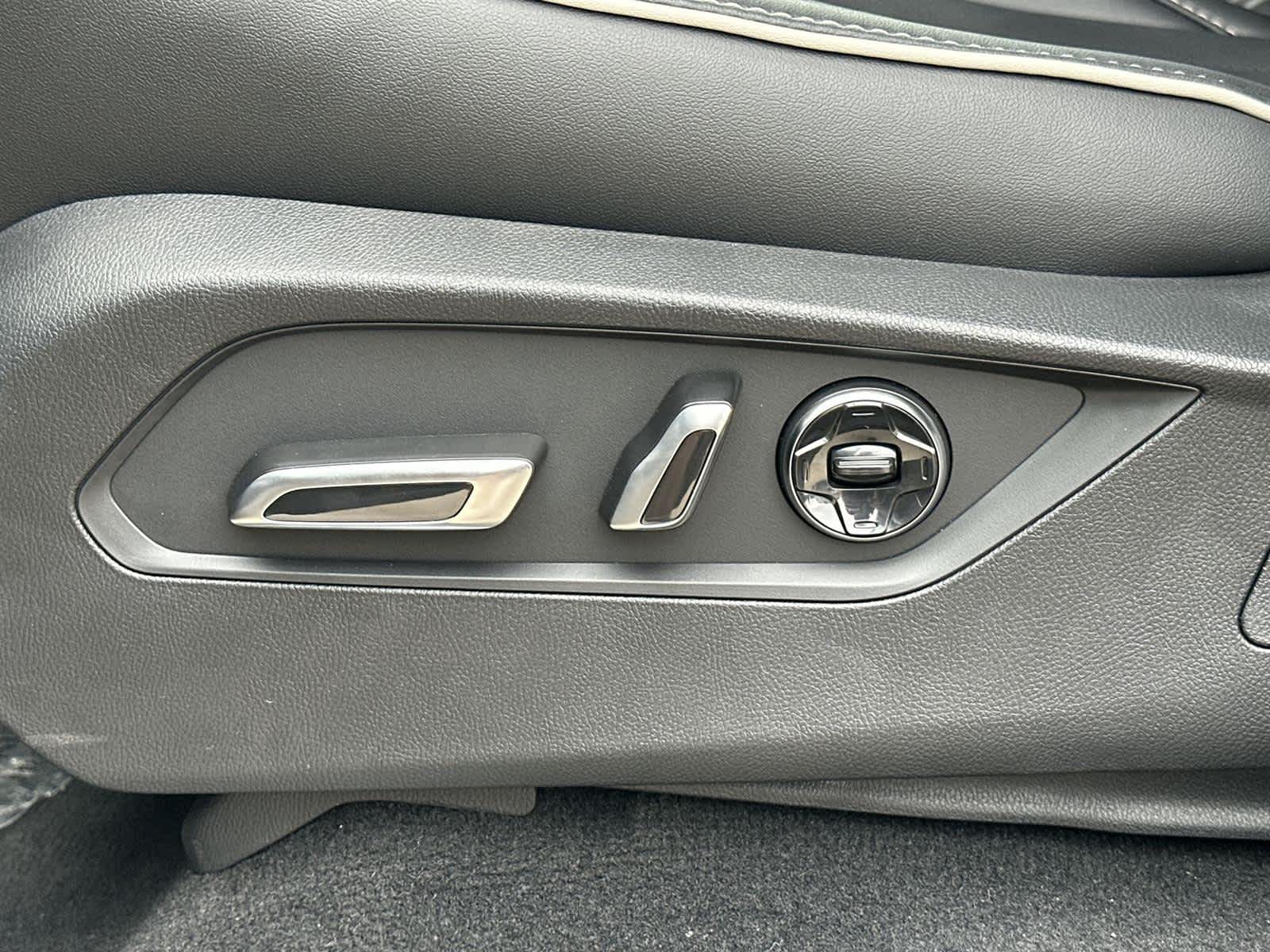 Thumbnail: 2026 Acura MDX - 23