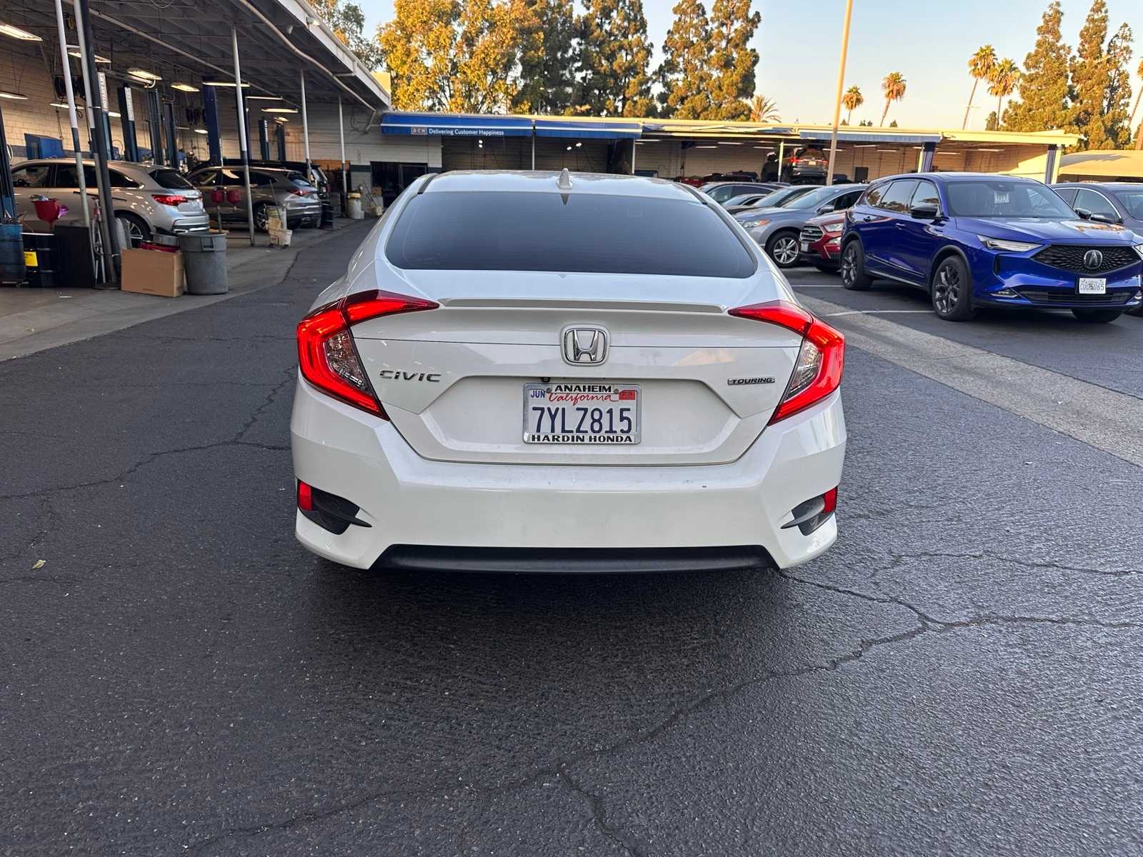 Thumbnail: 2017 Honda Civic - 4