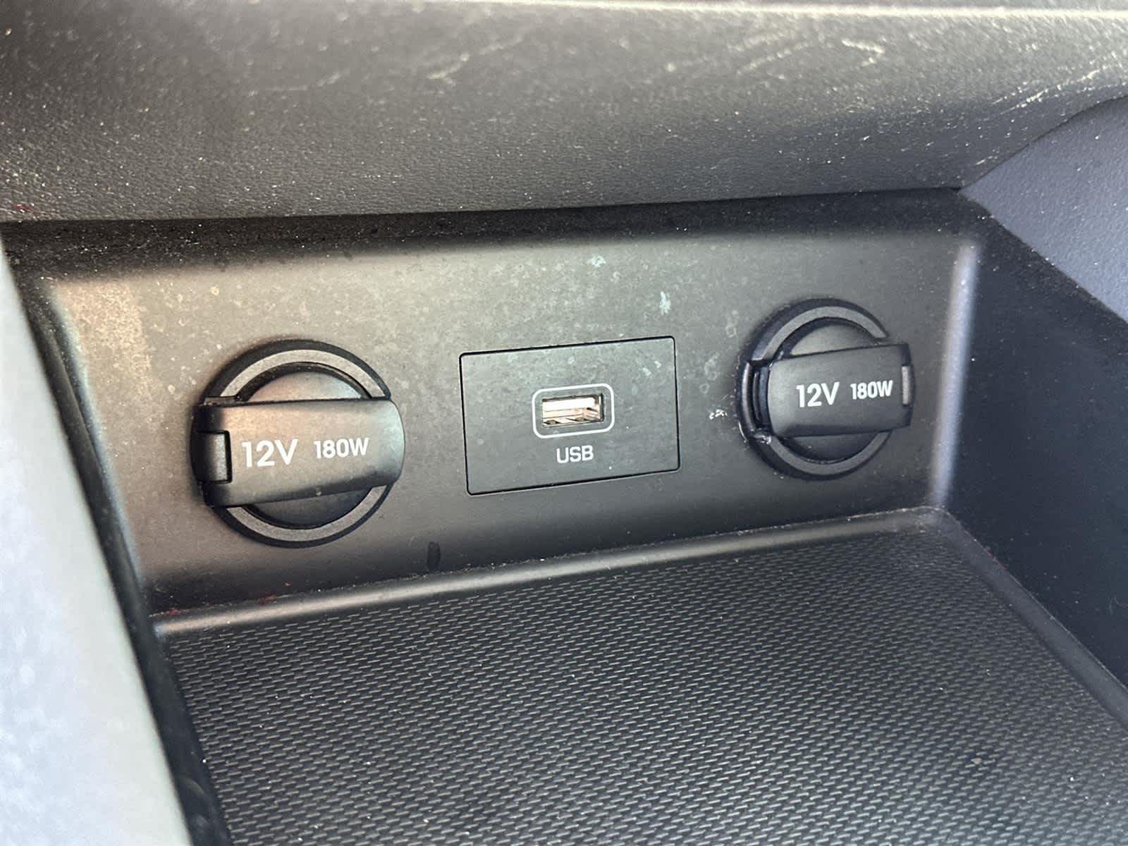 Thumbnail: 2022 Hyundai Ioniq - 25