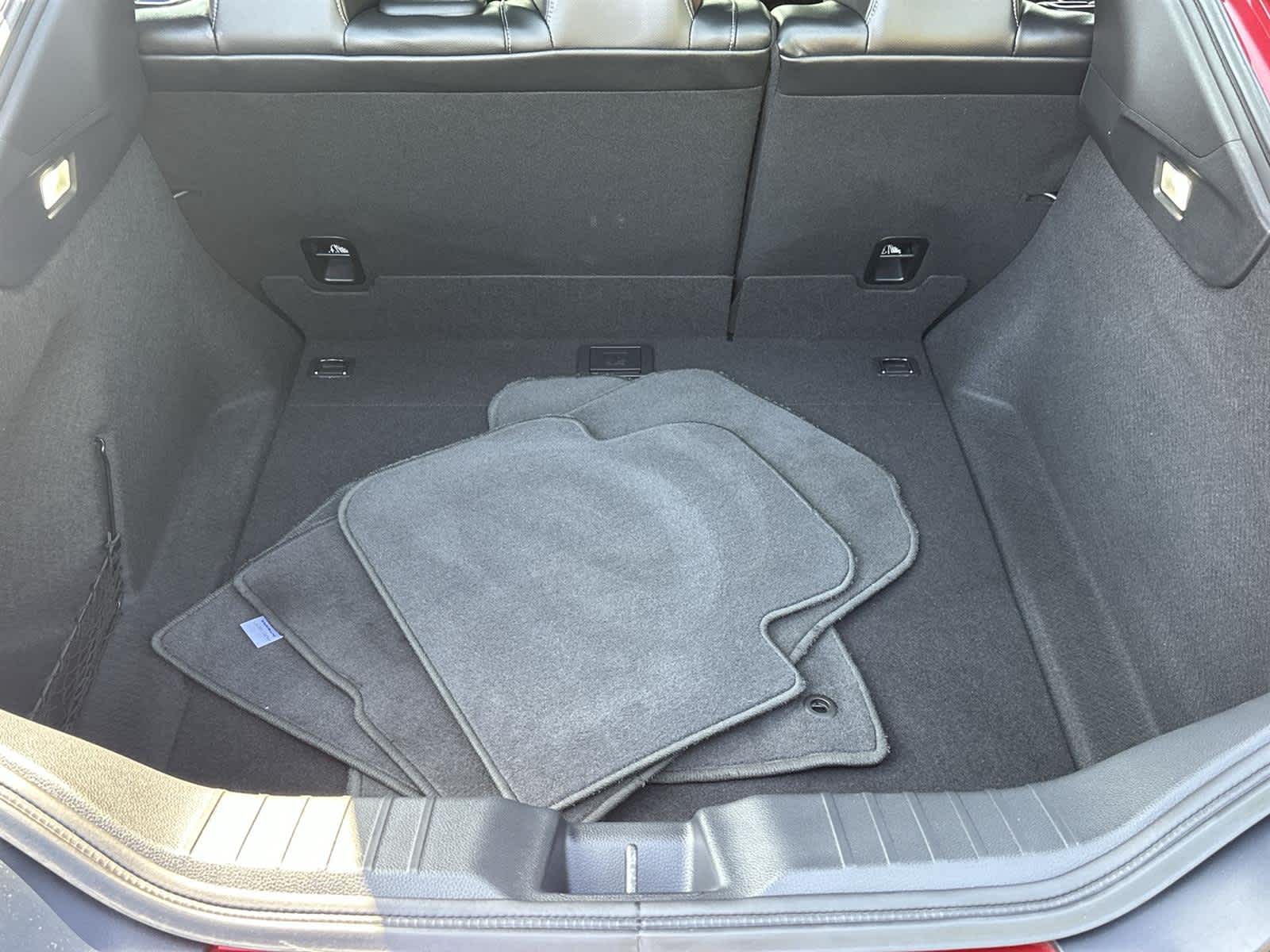 Thumbnail: 2023 Acura Integra - 19