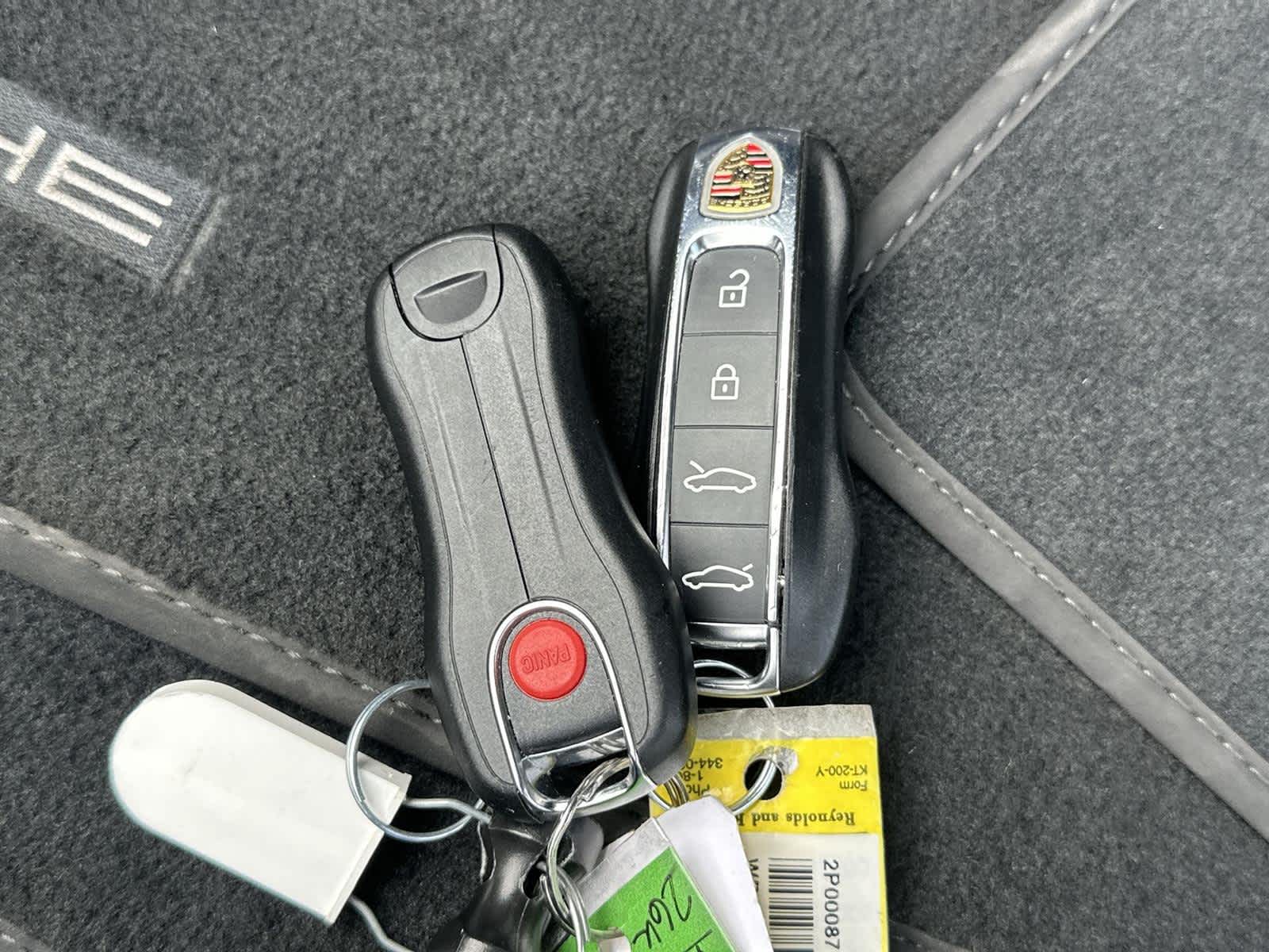 Thumbnail: 2020 Porsche Taycan - 21