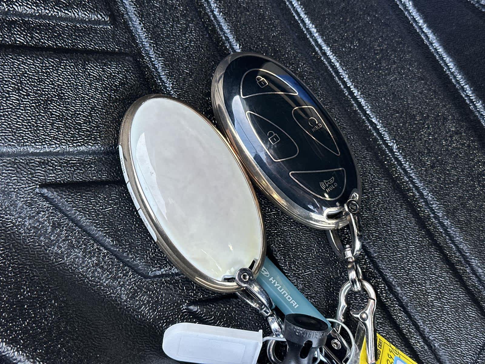 Thumbnail: 2024 Hyundai Ioniq 6 - 21