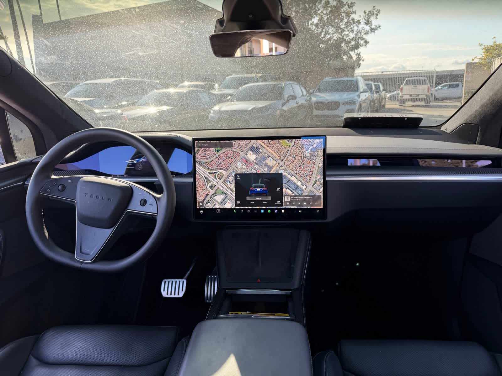 Thumbnail: 2022 Tesla Model X - 16