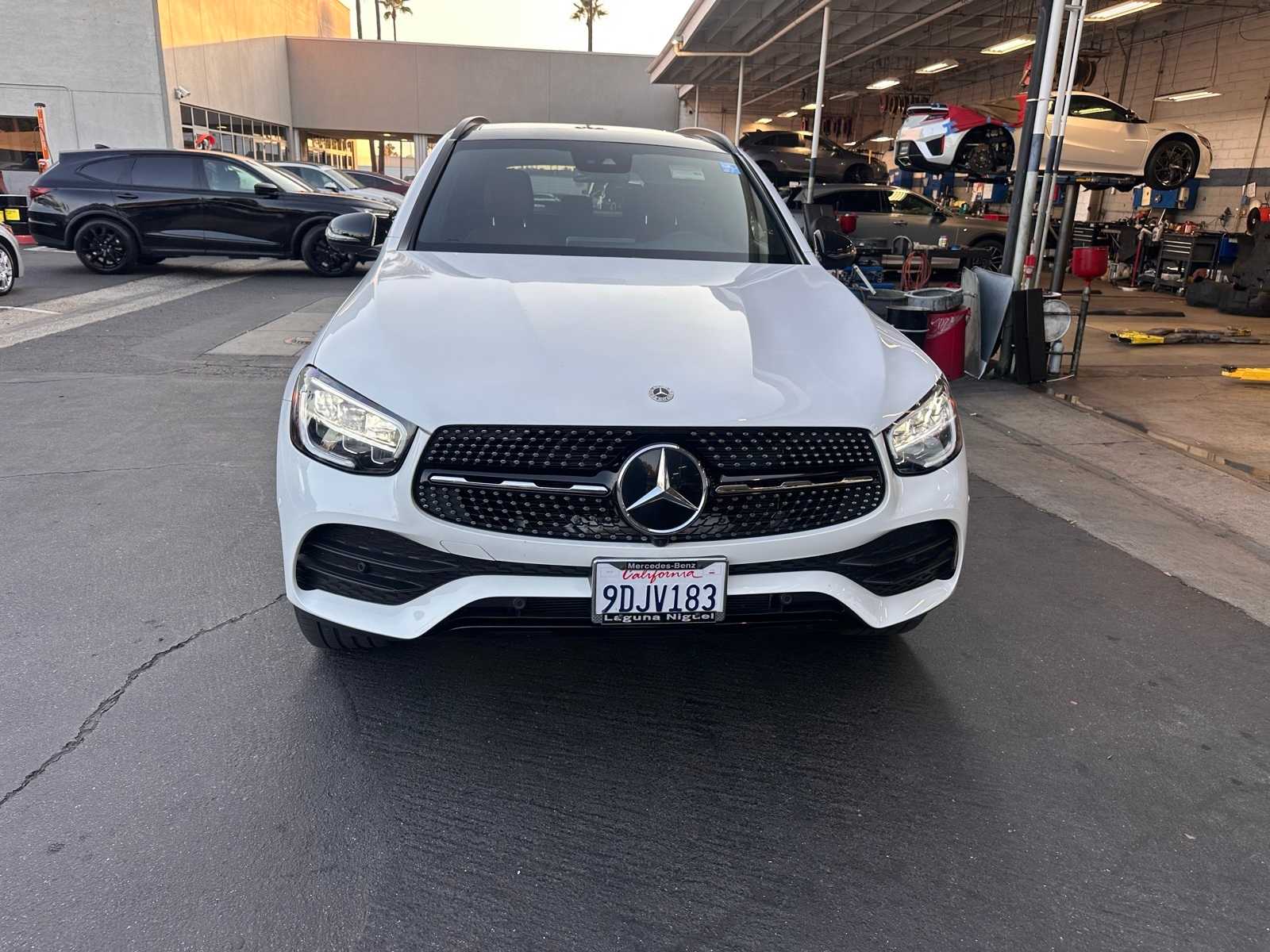 Thumbnail: 2022 Mercedes-Benz GLC - 8