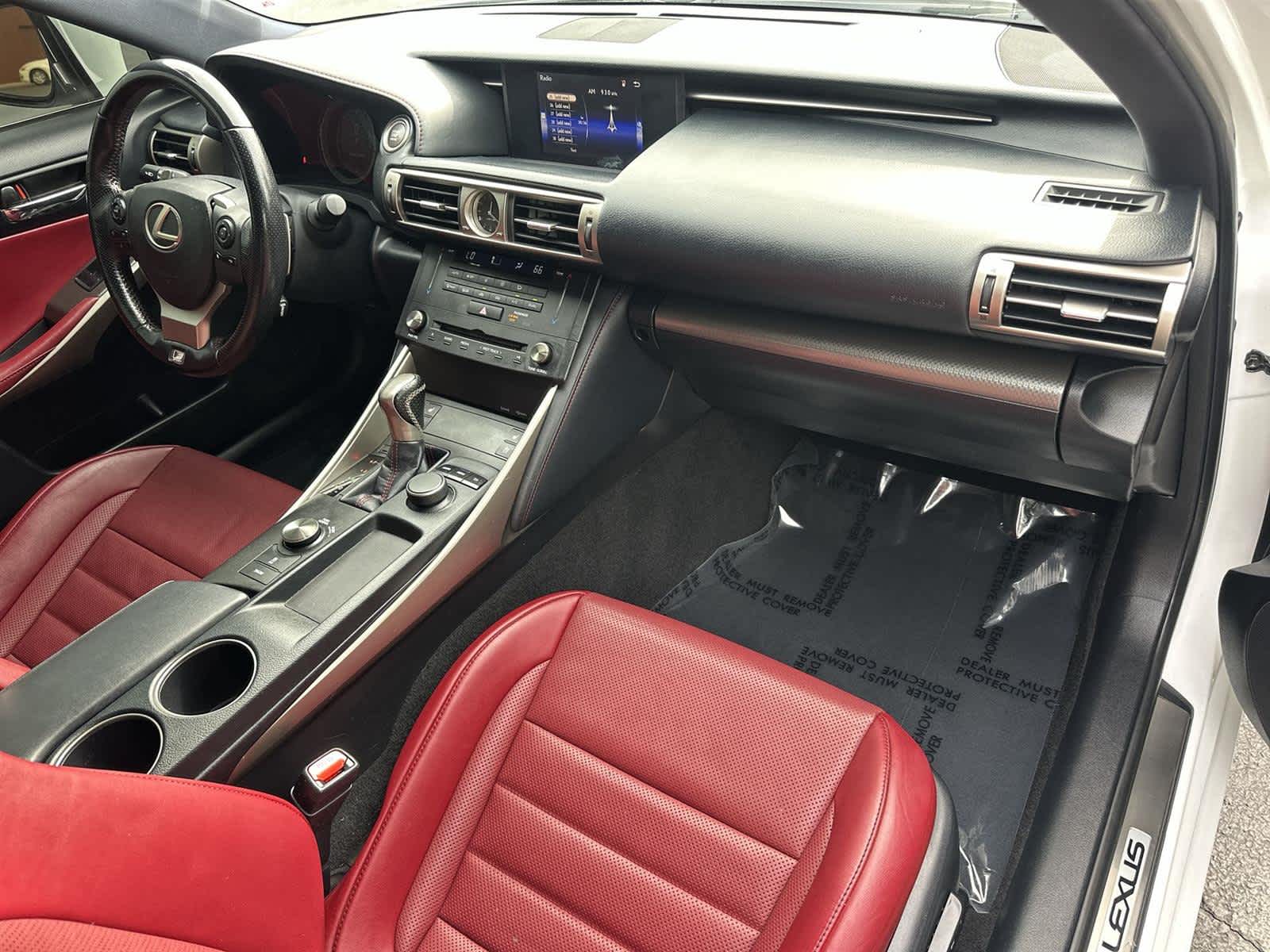 Thumbnail: 2016 Lexus IS - 12