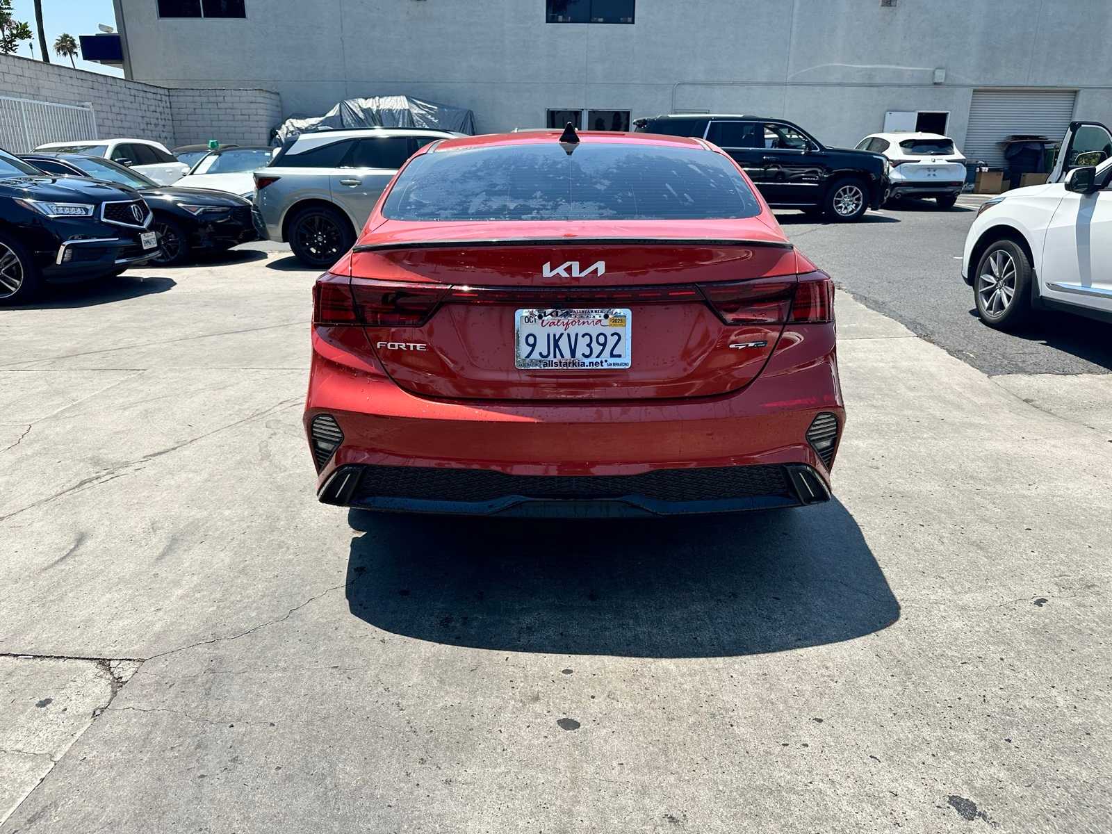 Thumbnail: 2023 Kia Forte - 4