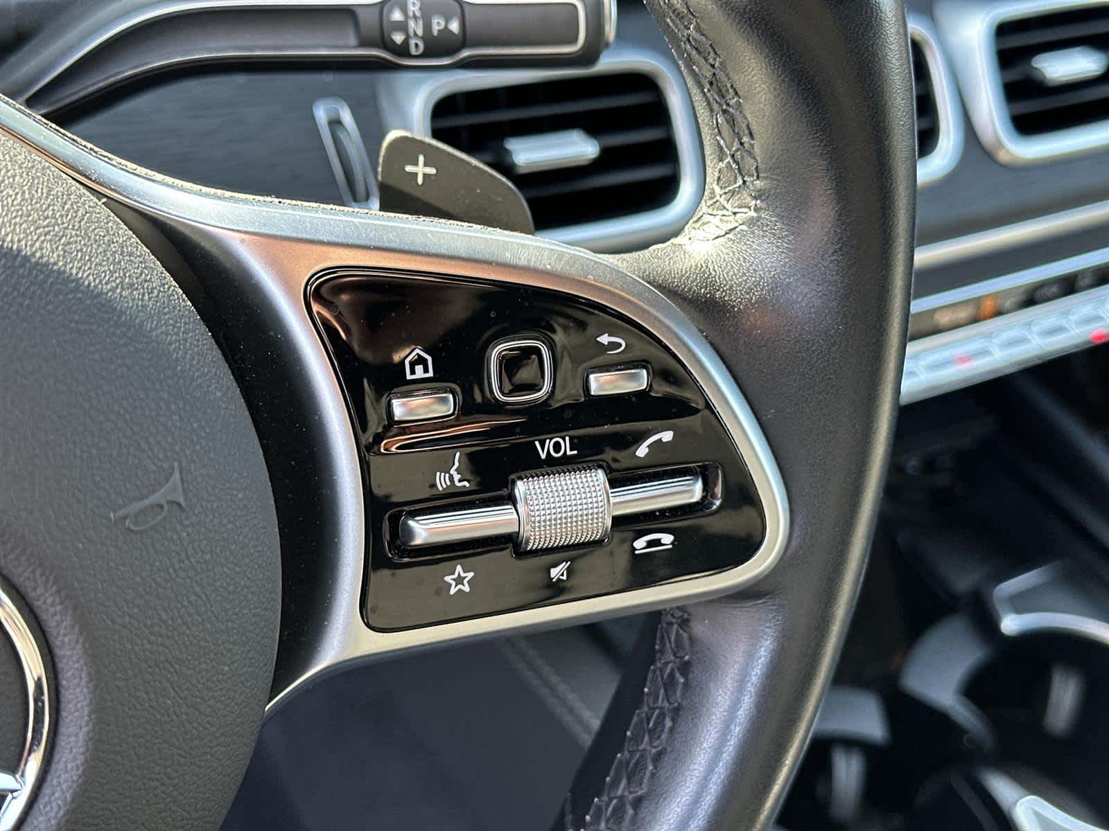 Thumbnail: 2023 Mercedes-Benz GLE - 25