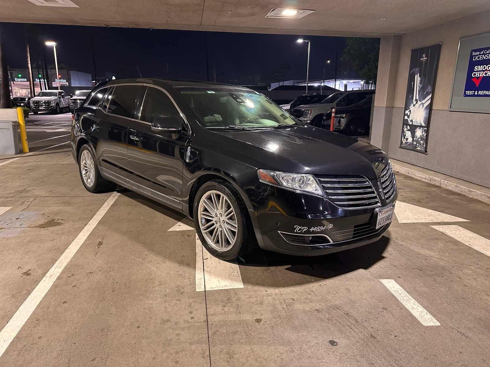 Thumbnail: 2019 Lincoln MKT - 7