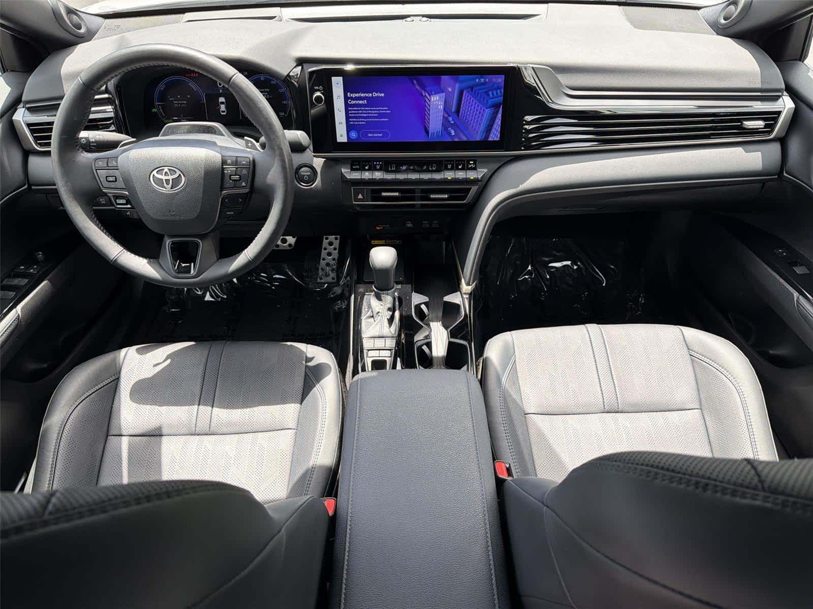 Thumbnail: 2025 Toyota Camry - 11
