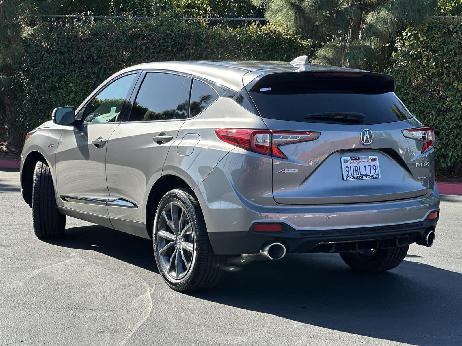 Thumbnail: 2025 Acura RDX - 4