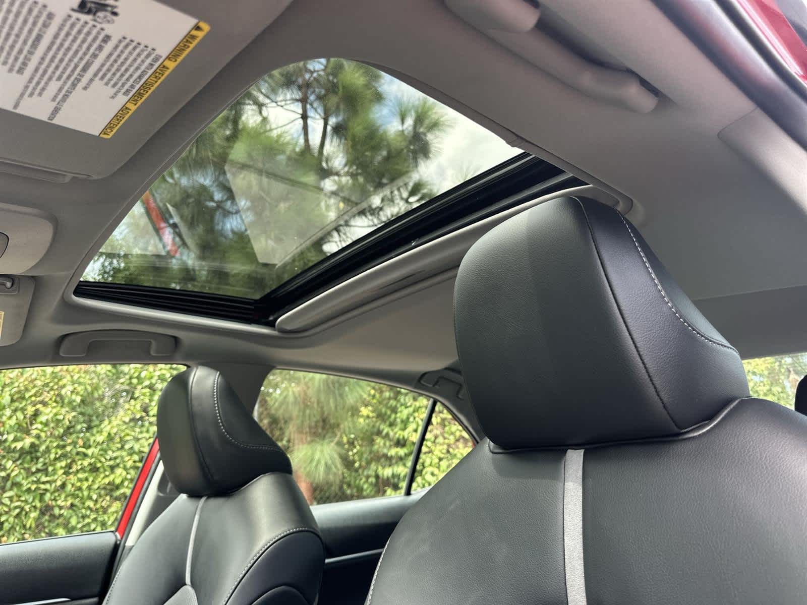 Thumbnail: 2022 Toyota Camry - 32