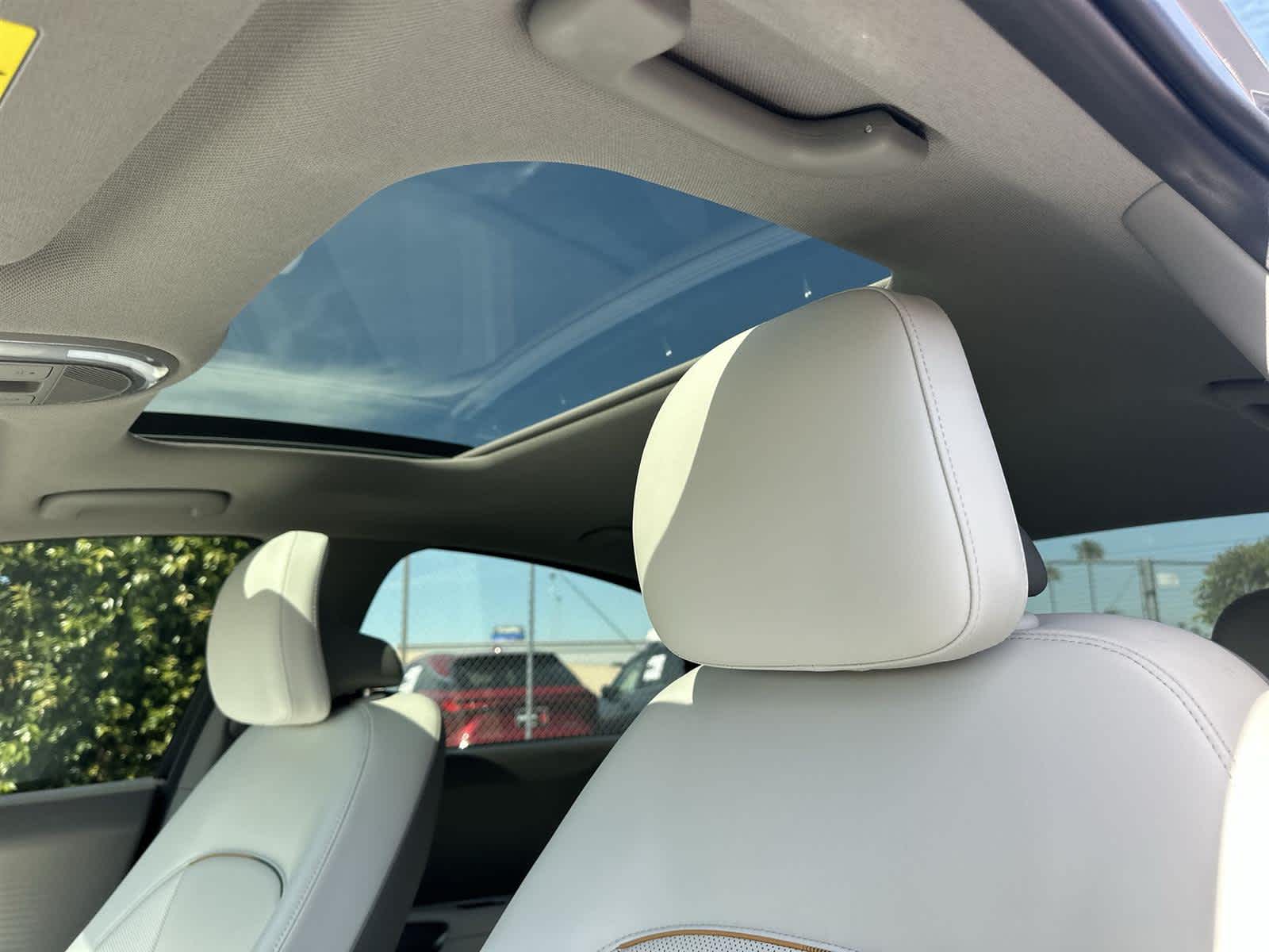 Thumbnail: 2024 Hyundai Ioniq 6 - 32