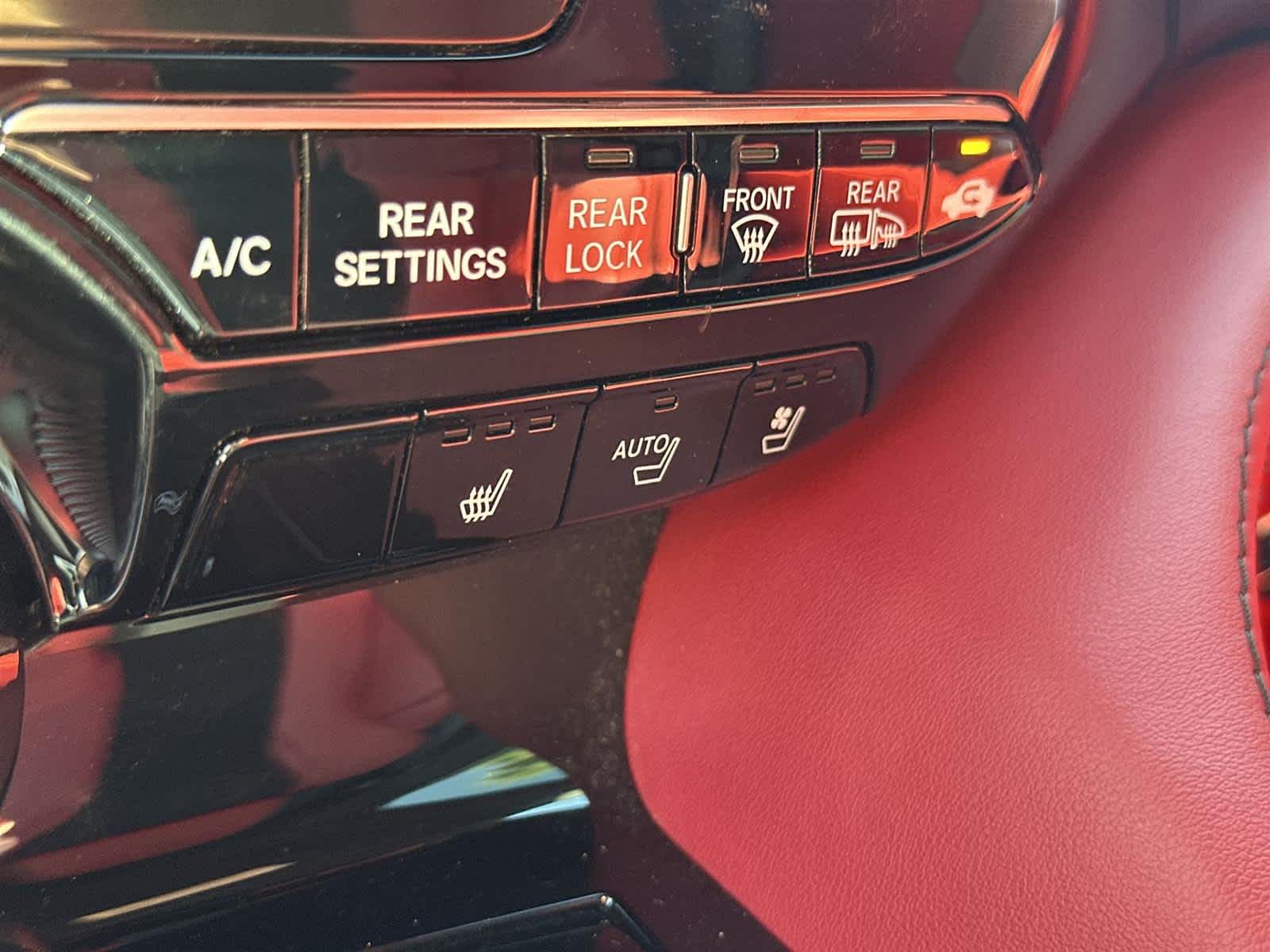 Thumbnail: 2024 Acura MDX - 26