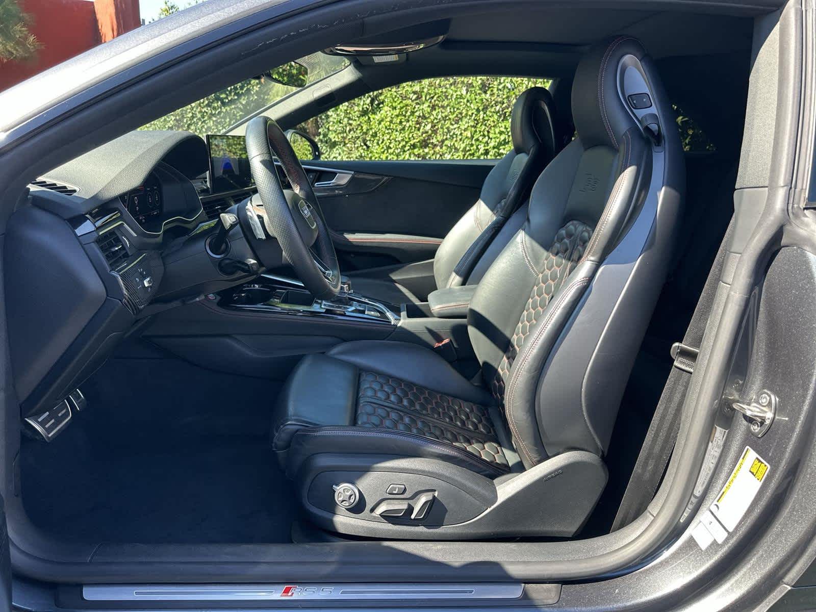 Thumbnail: 2023 Audi RS 5 - 11