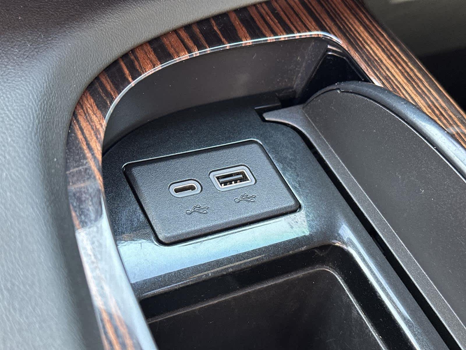 Thumbnail: 2023 Cadillac Escalade - 29