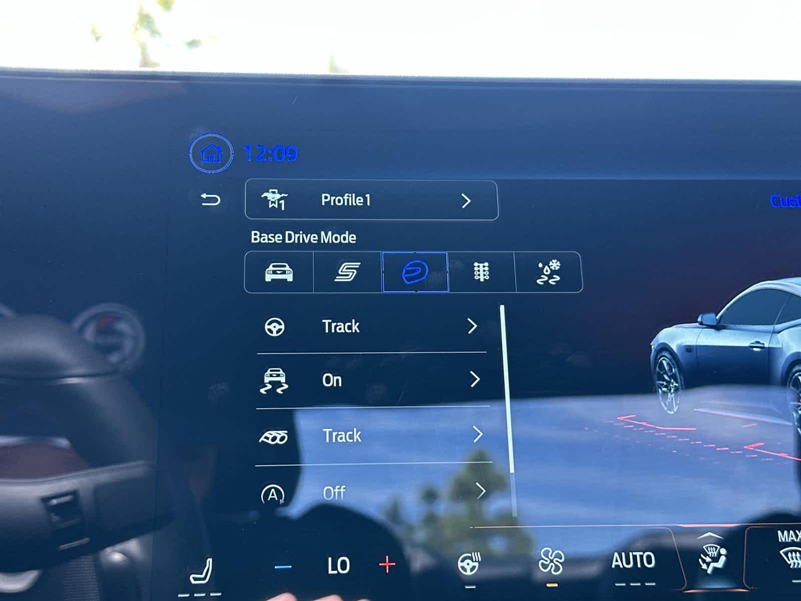 Thumbnail: 2025 Ford Mustang - 29