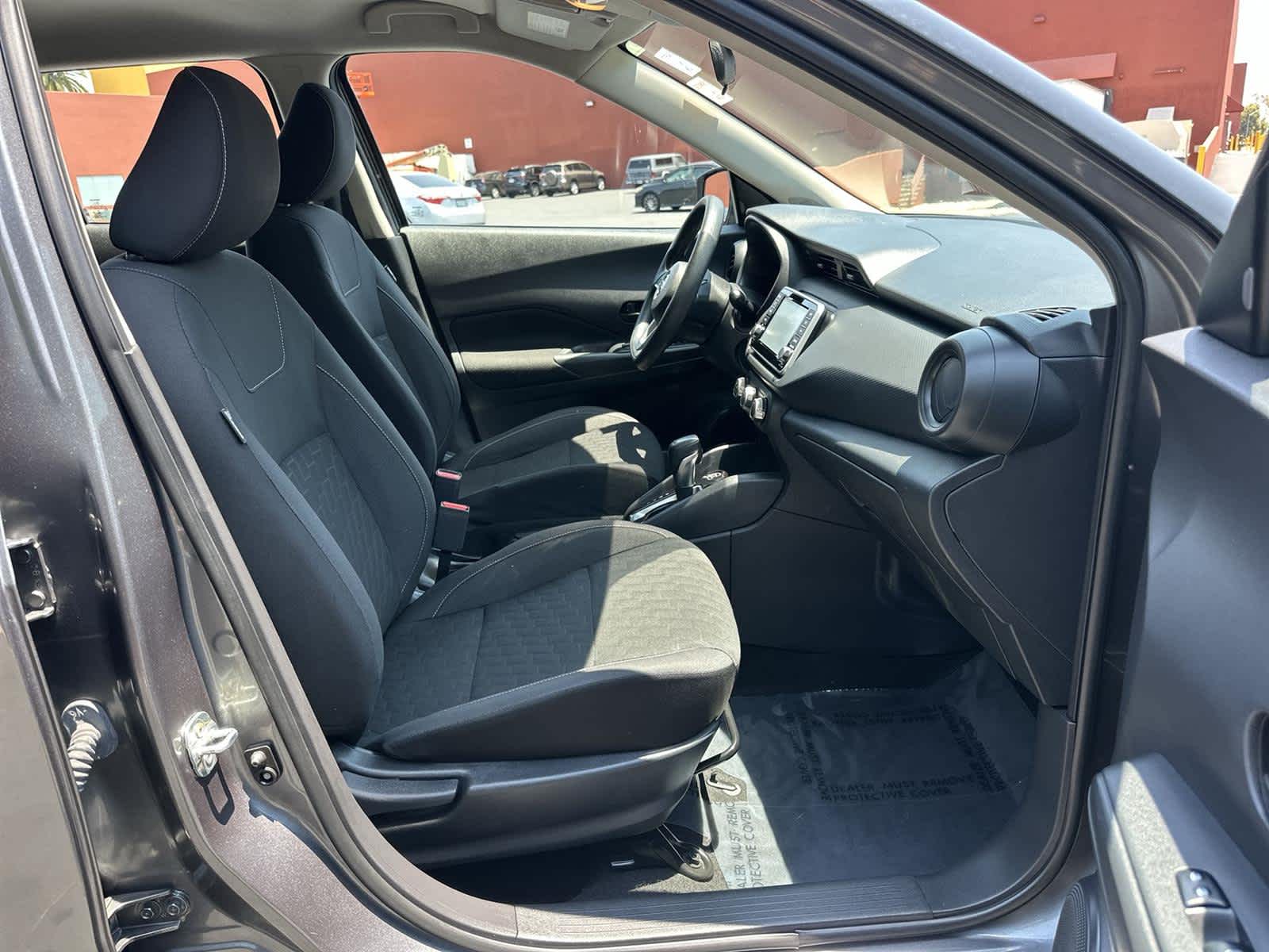 Thumbnail: 2021 Nissan Kicks - 14