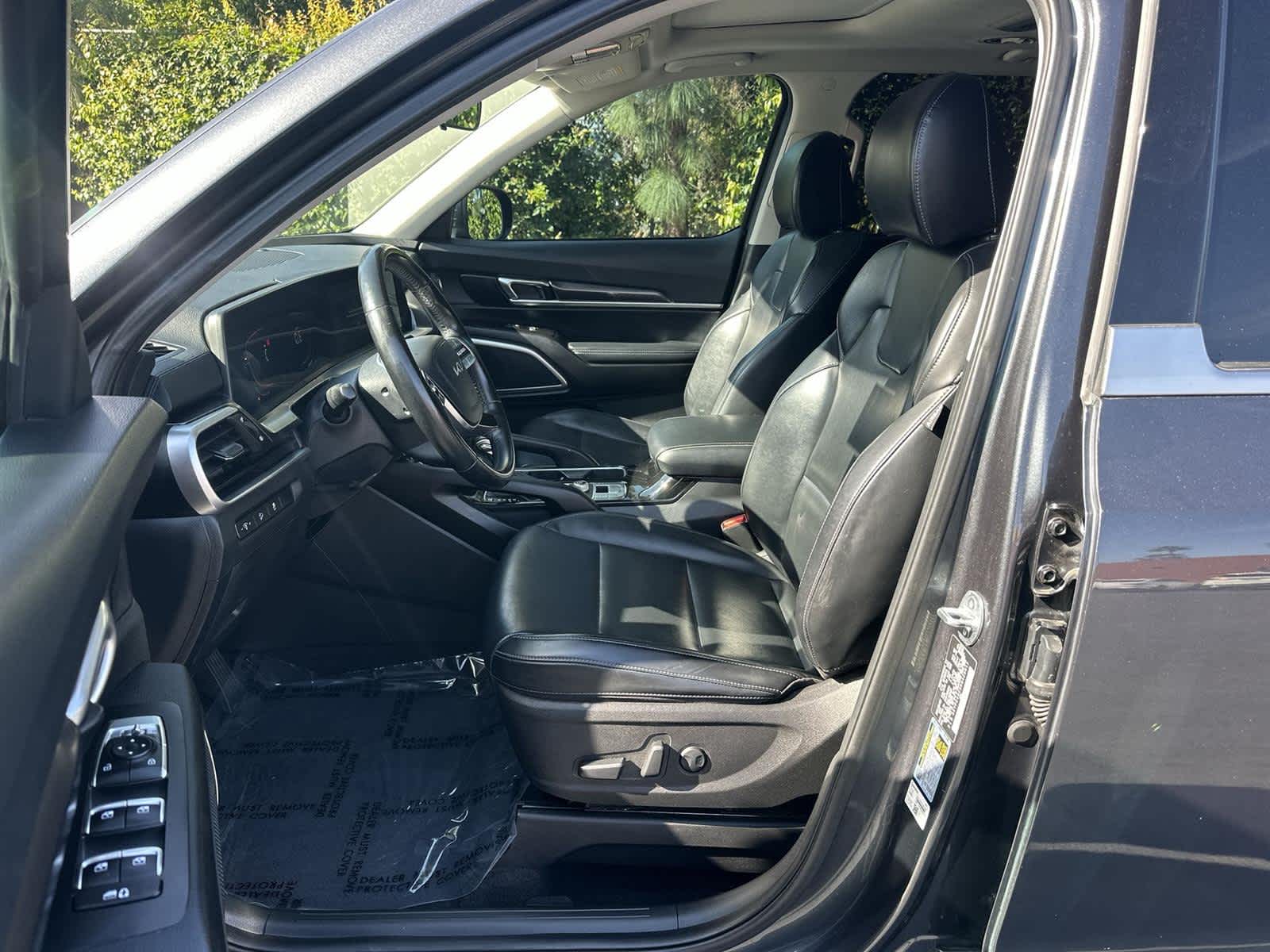 Thumbnail: 2024 Kia Telluride - 11