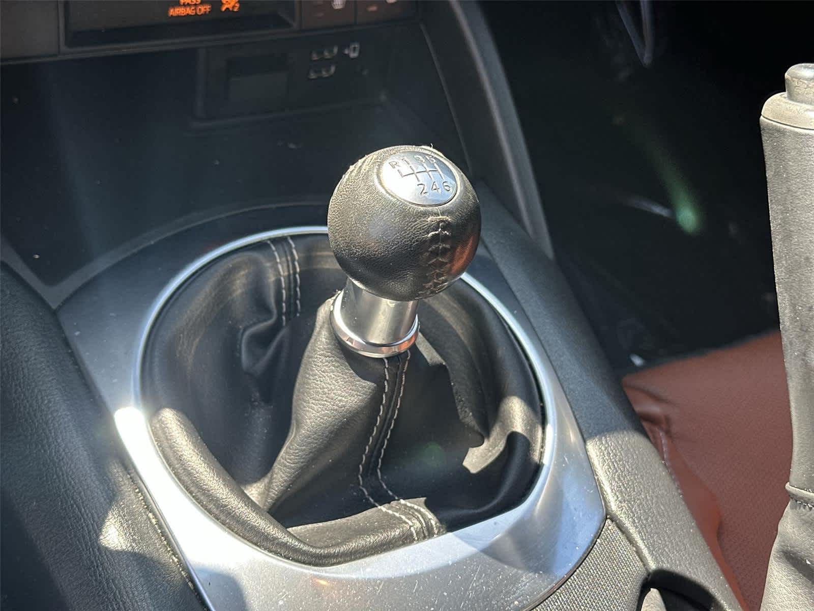 Thumbnail: 2023 Mazda MX-5 Miata - 17